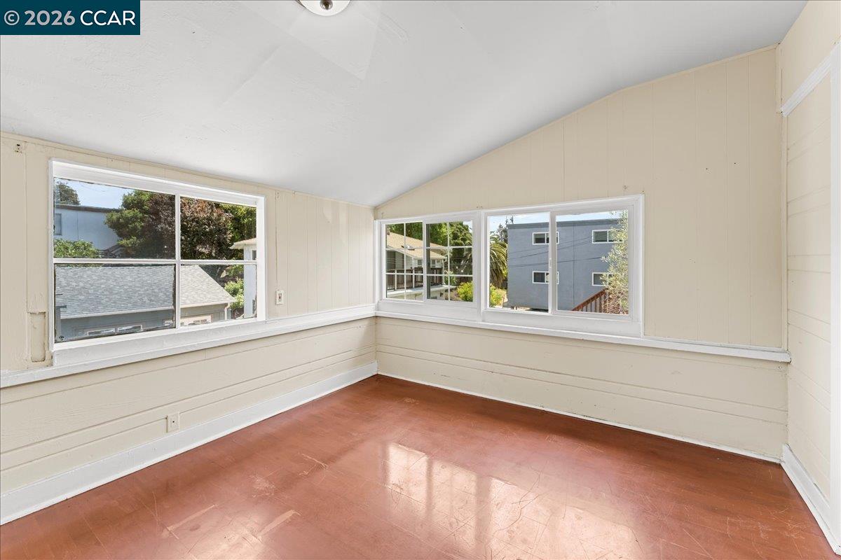 Detail Gallery Image 18 of 48 For 1625 Martin Luther King Jr Way, Berkeley,  CA 94709 - – Beds | – Baths