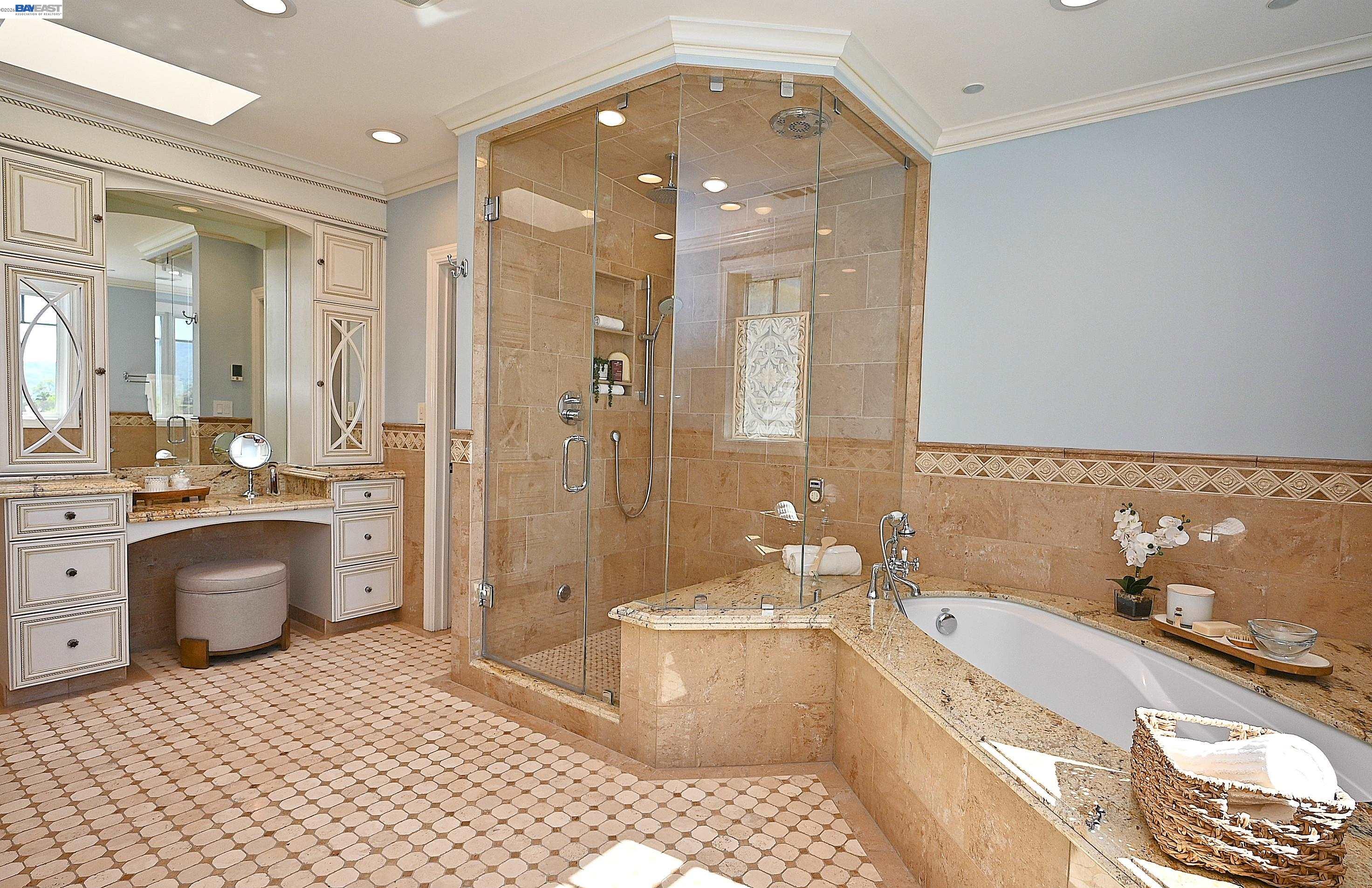 Detail Gallery Image 29 of 49 For 16 Ardendale Ct, Alamo,  CA 94507 - 4 Beds | 3/1 Baths