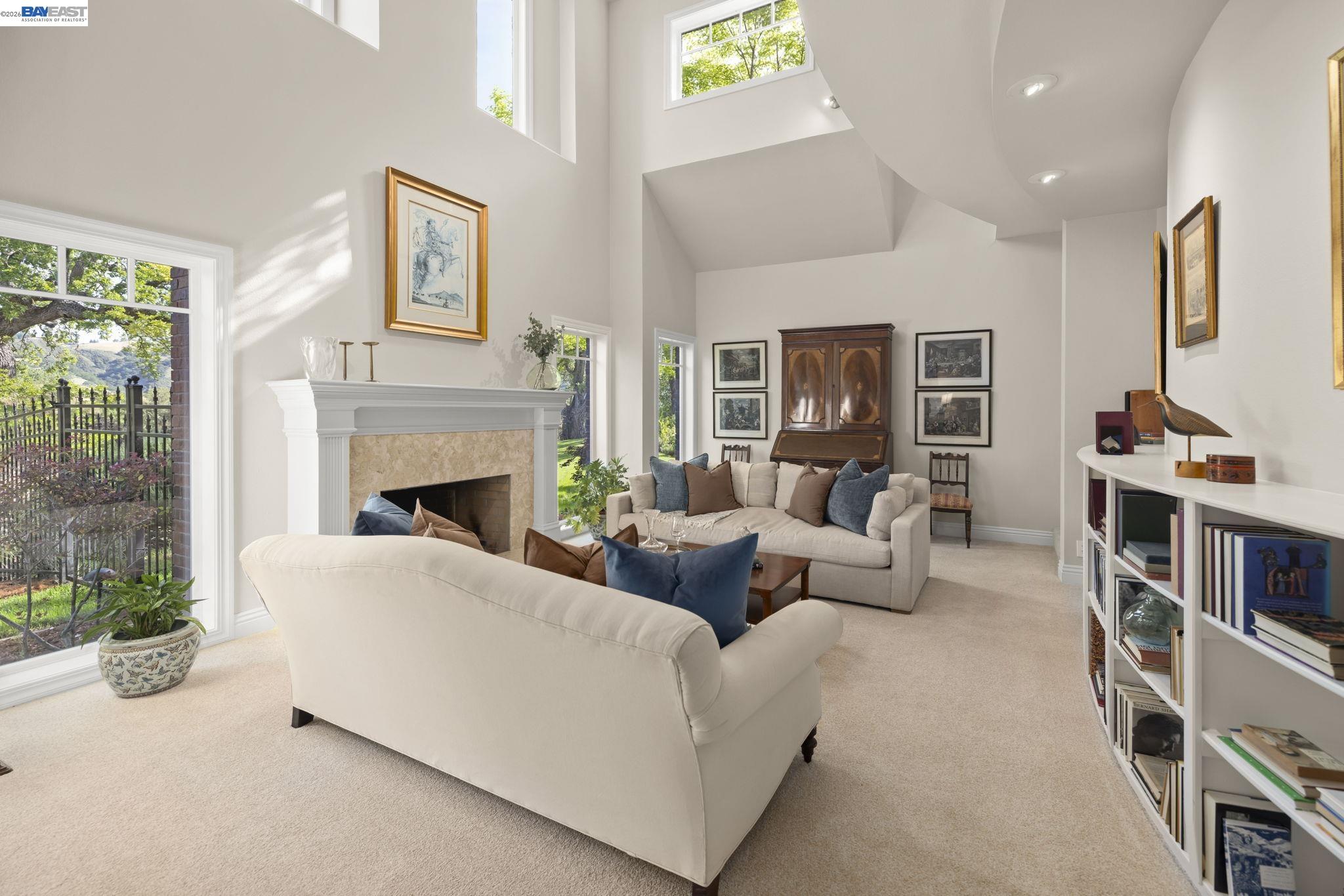 Detail Gallery Image 7 of 51 For 16 Ardendale Ct, Alamo,  CA 94507 - 4 Beds | 3/1 Baths