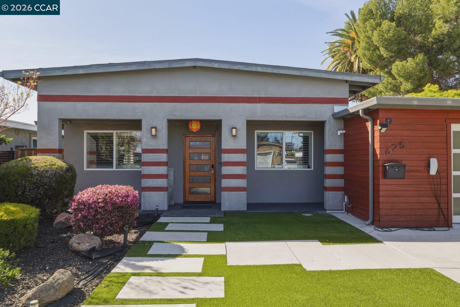 Detail Gallery Image 29 of 43 For 625 Bernal Ave, Sunnyvale,  CA 94085 - 3 Beds | 2 Baths