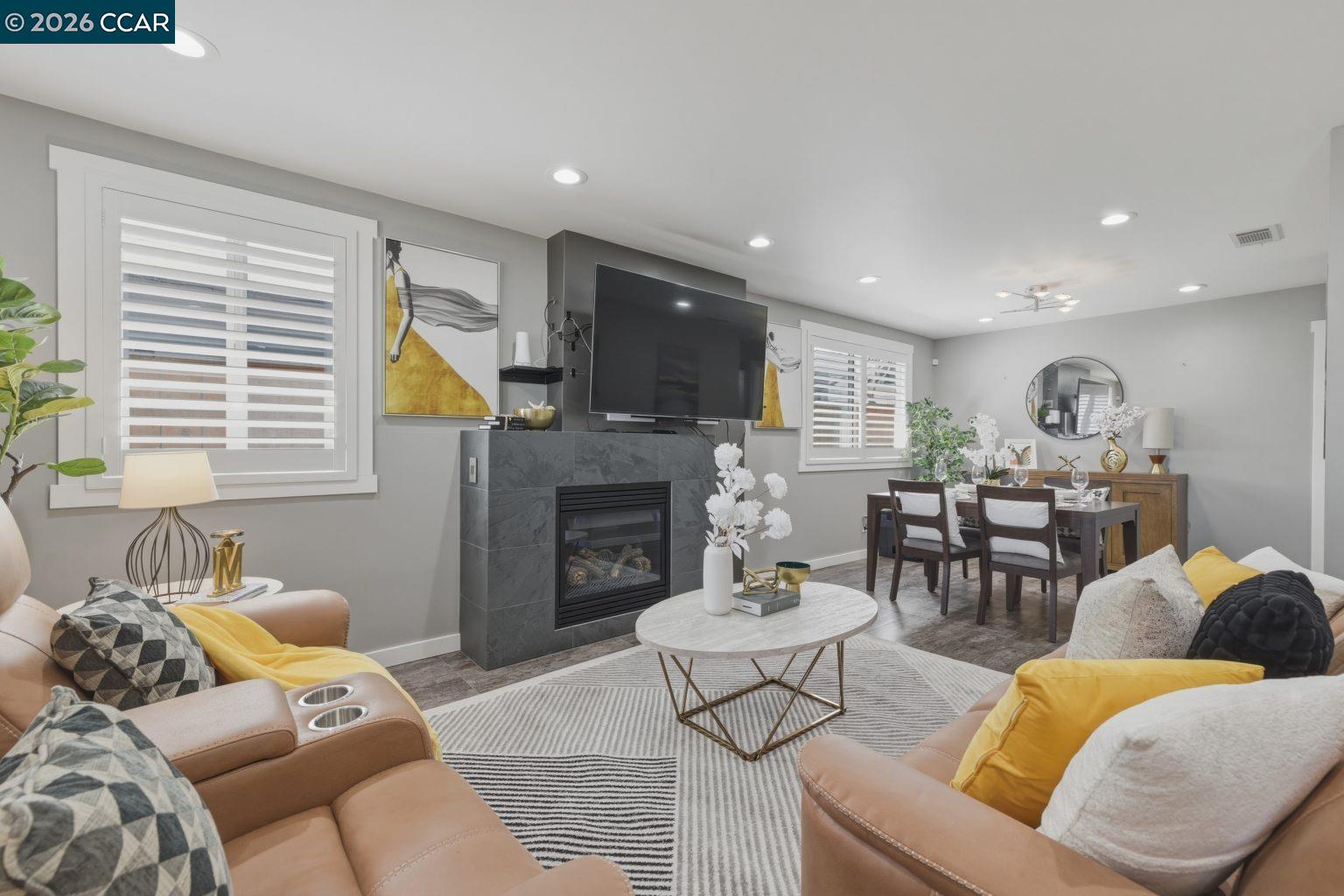 Detail Gallery Image 4 of 43 For 625 Bernal Ave, Sunnyvale,  CA 94085 - 3 Beds | 2 Baths