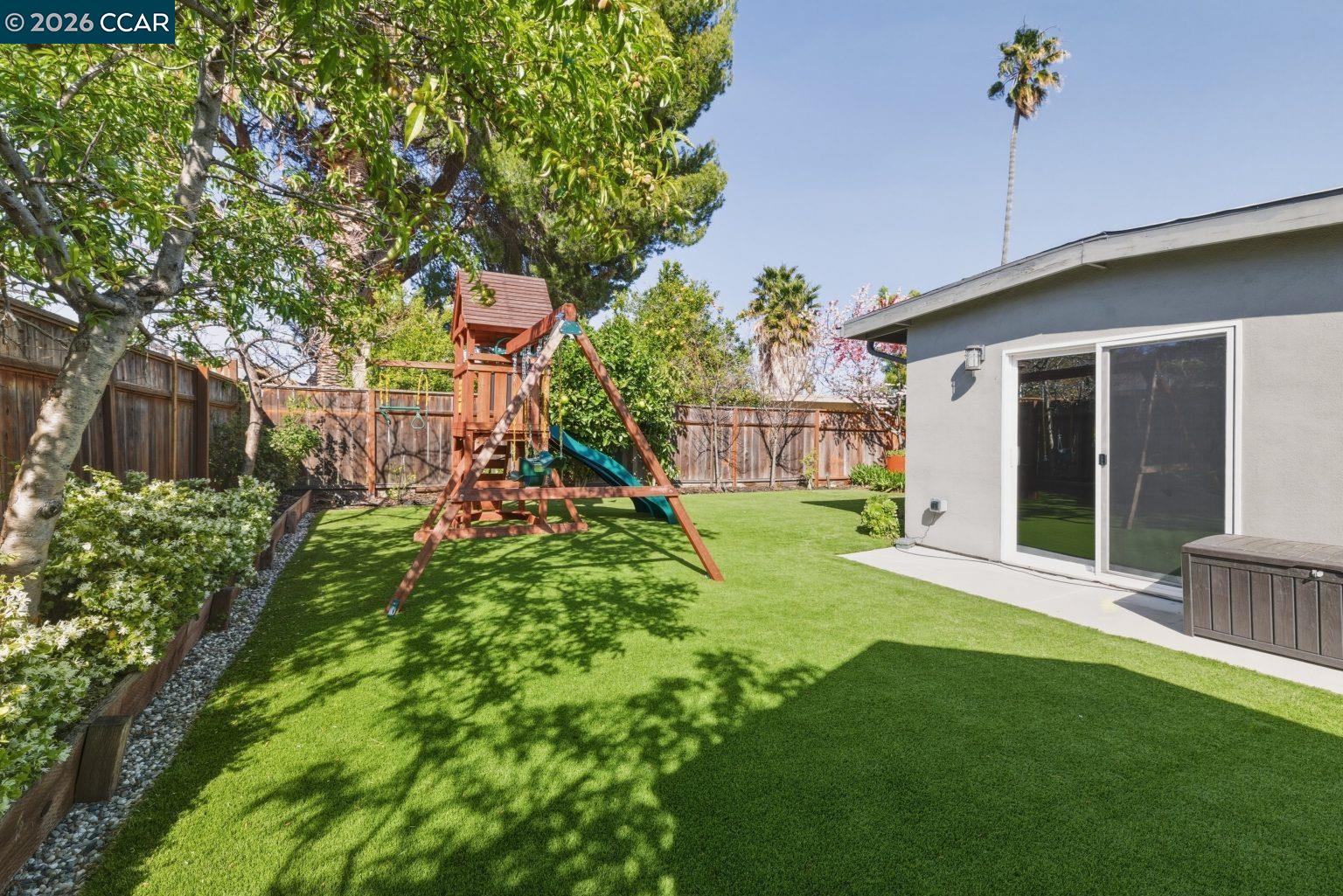 Detail Gallery Image 34 of 44 For 625 Bernal Ave, Sunnyvale,  CA 94085 - 3 Beds | 2 Baths