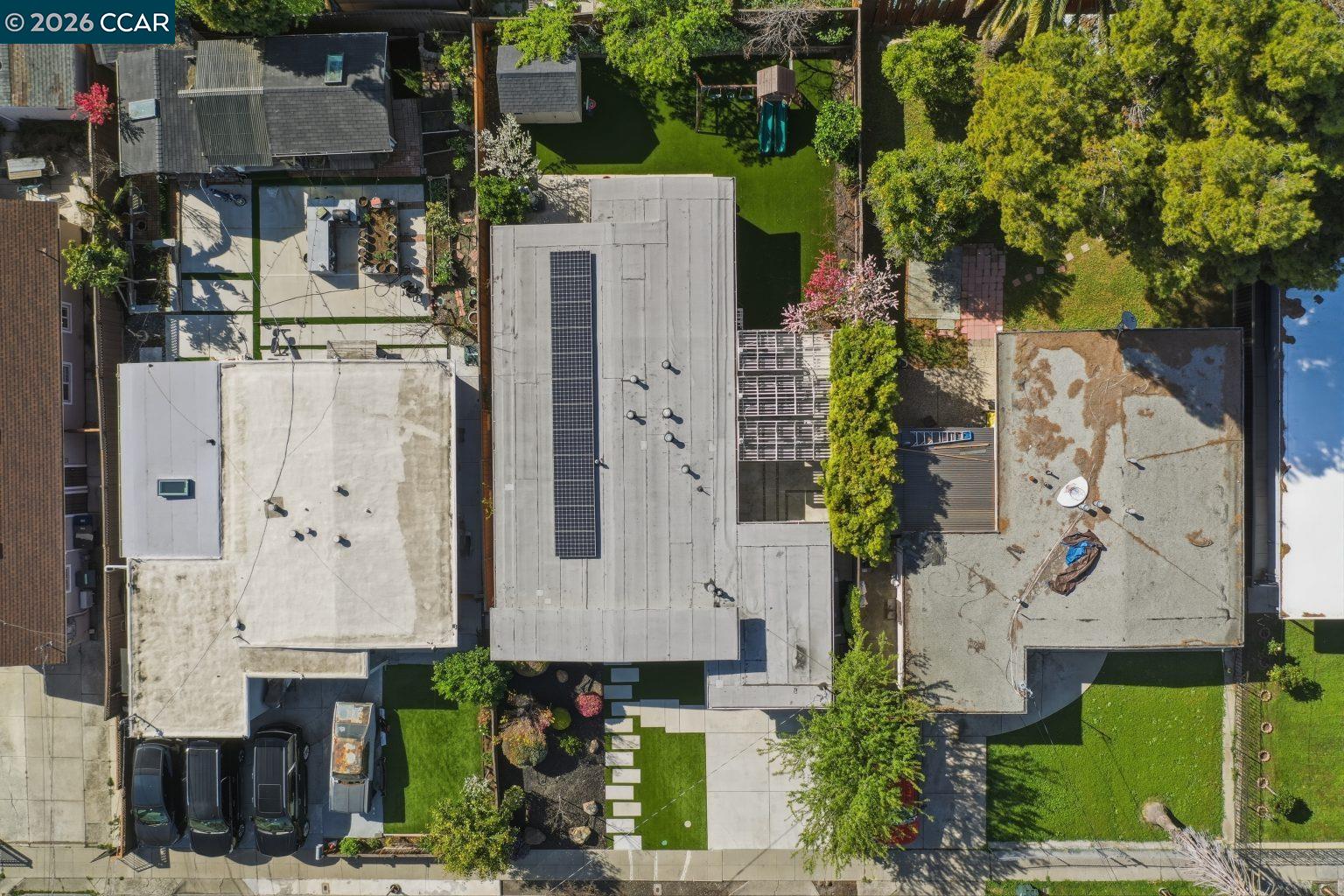 Detail Gallery Image 40 of 44 For 625 Bernal Ave, Sunnyvale,  CA 94085 - 3 Beds | 2 Baths