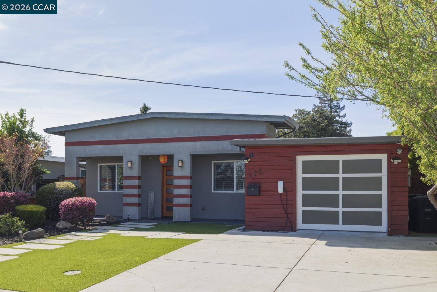 Detail Gallery Image 7 of 44 For 625 Bernal Ave, Sunnyvale,  CA 94085 - 3 Beds | 2 Baths