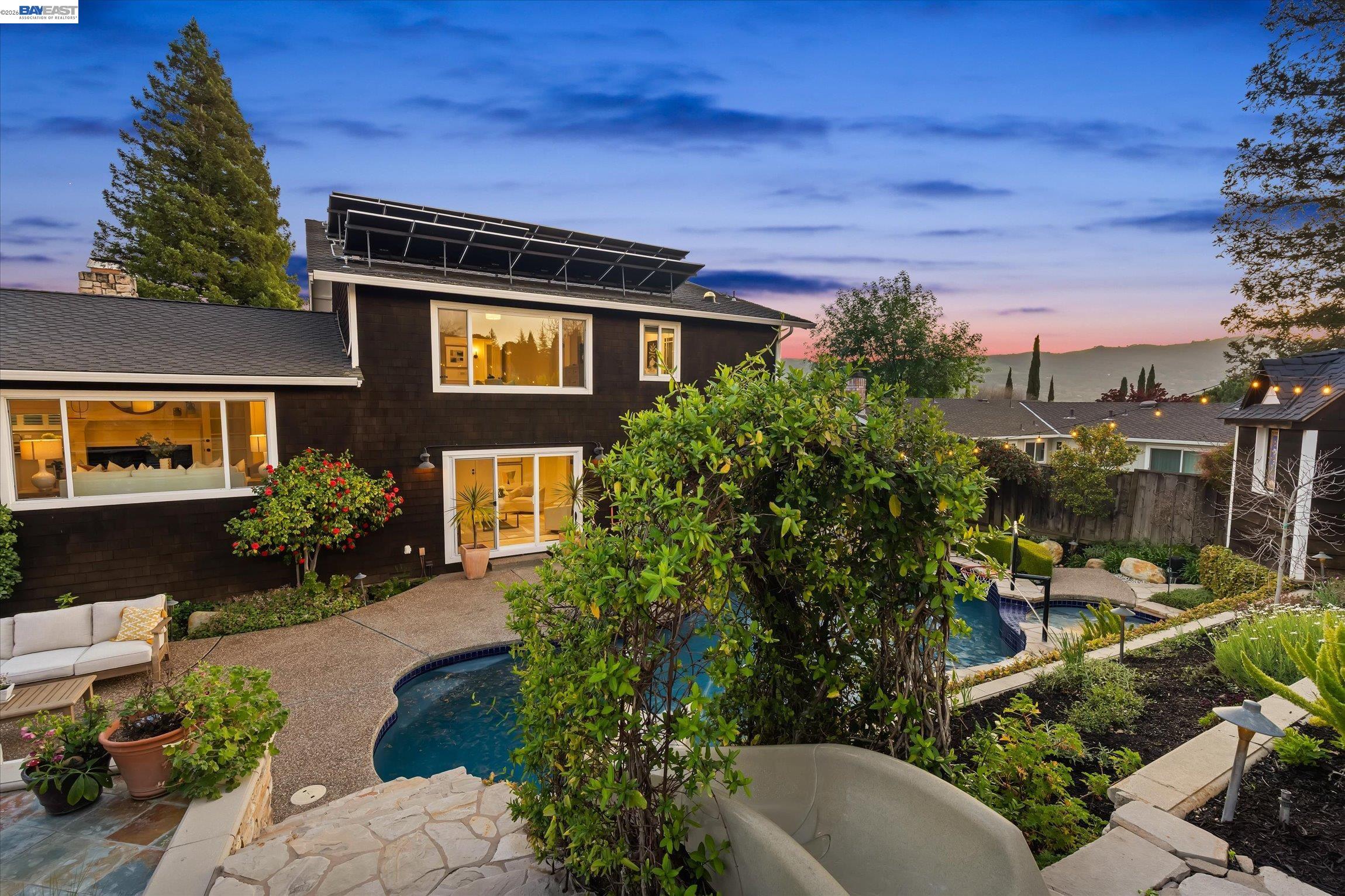 Detail Gallery Image 13 of 20 For 976 Richard Ln, Danville,  CA 94526 - 4 Beds | 3 Baths