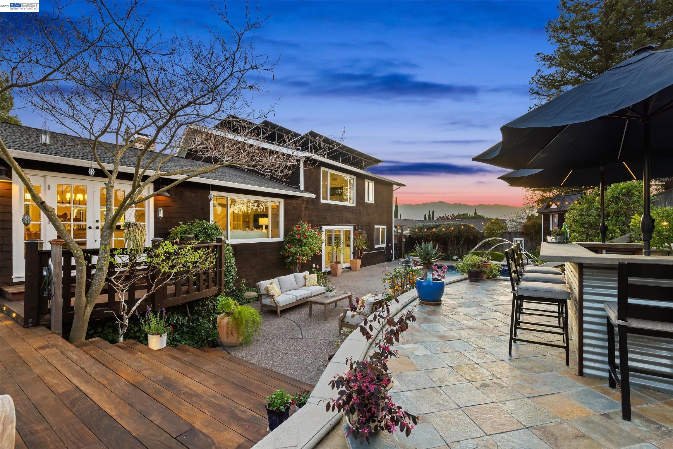 Detail Gallery Image 14 of 20 For 976 Richard Ln, Danville,  CA 94526 - 4 Beds | 3 Baths