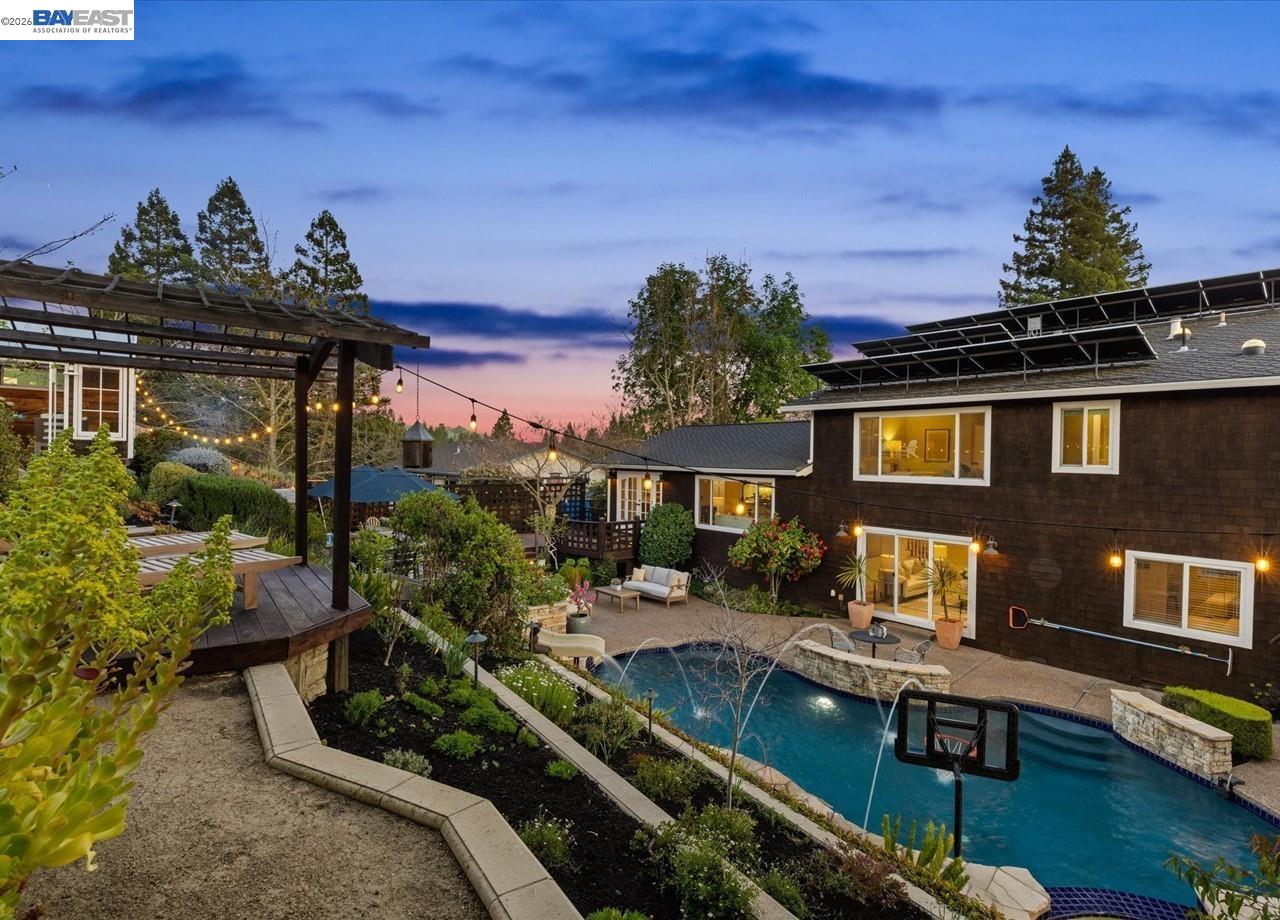 Detail Gallery Image 42 of 60 For 976 Richard Ln, Danville,  CA 94526 - 4 Beds | 3 Baths