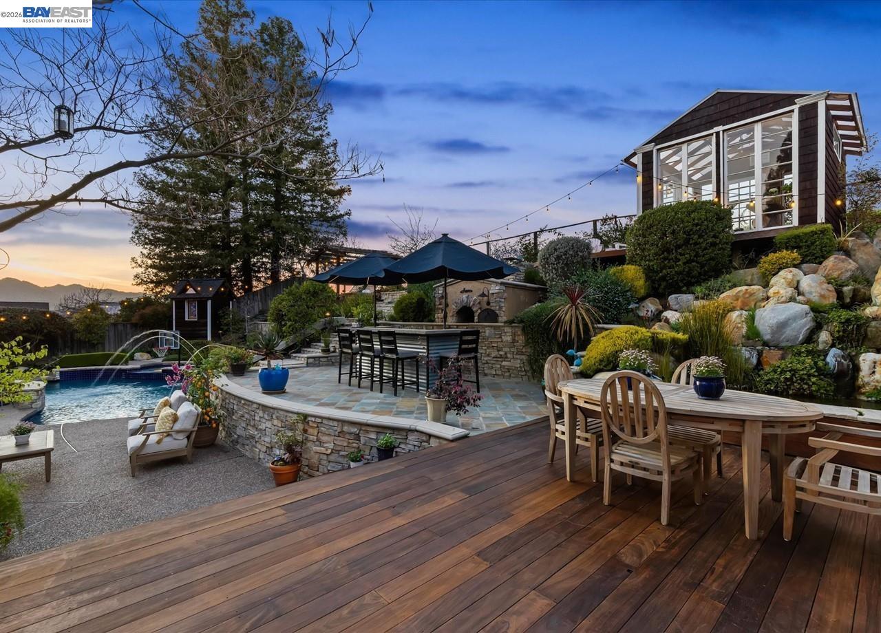 Detail Gallery Image 48 of 60 For 976 Richard Ln, Danville,  CA 94526 - 4 Beds | 3 Baths