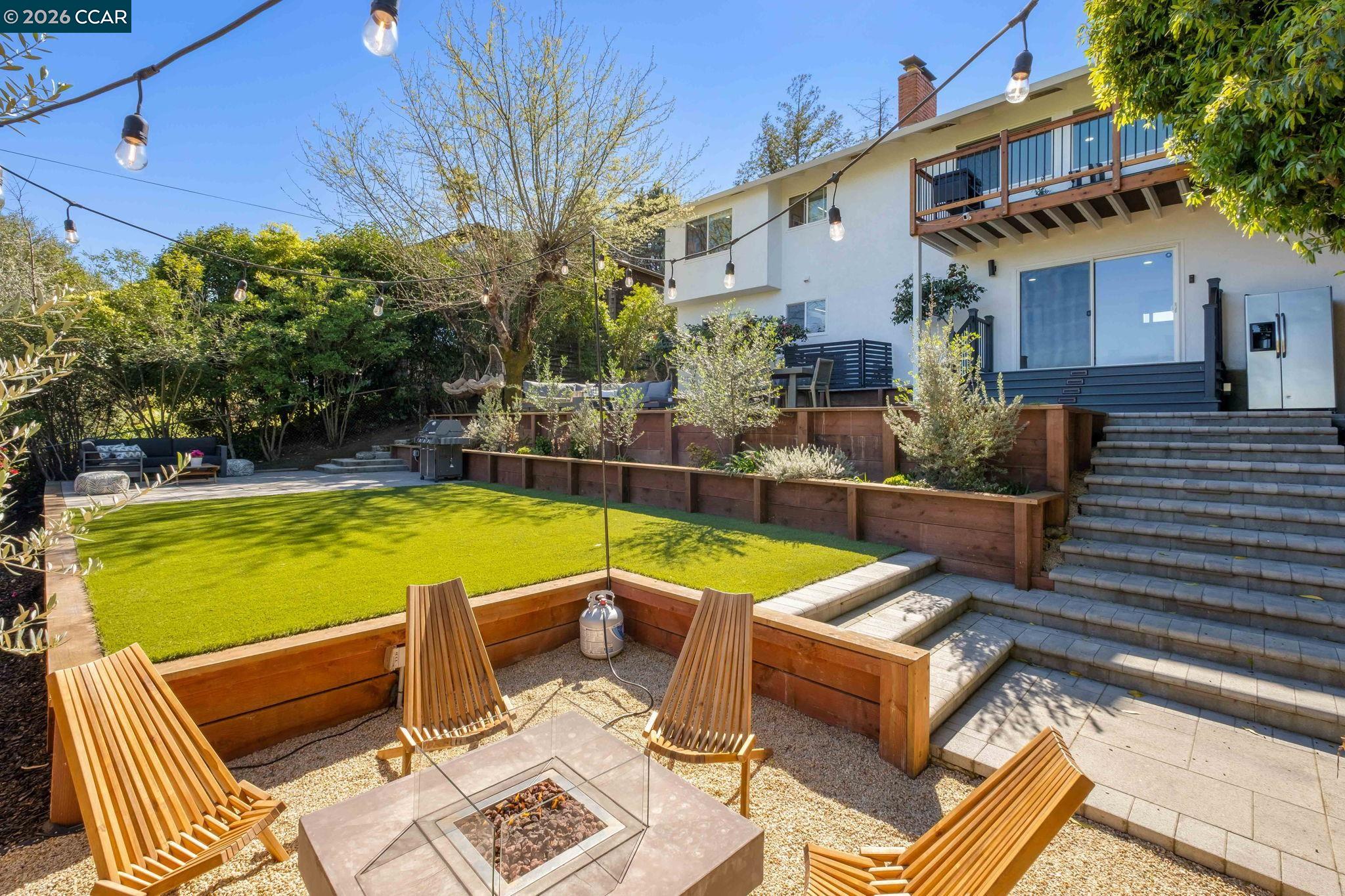 Detail Gallery Image 20 of 48 For 100 Hillcroft Way, Walnut Creek,  CA 94597 - 5 Beds | 4 Baths