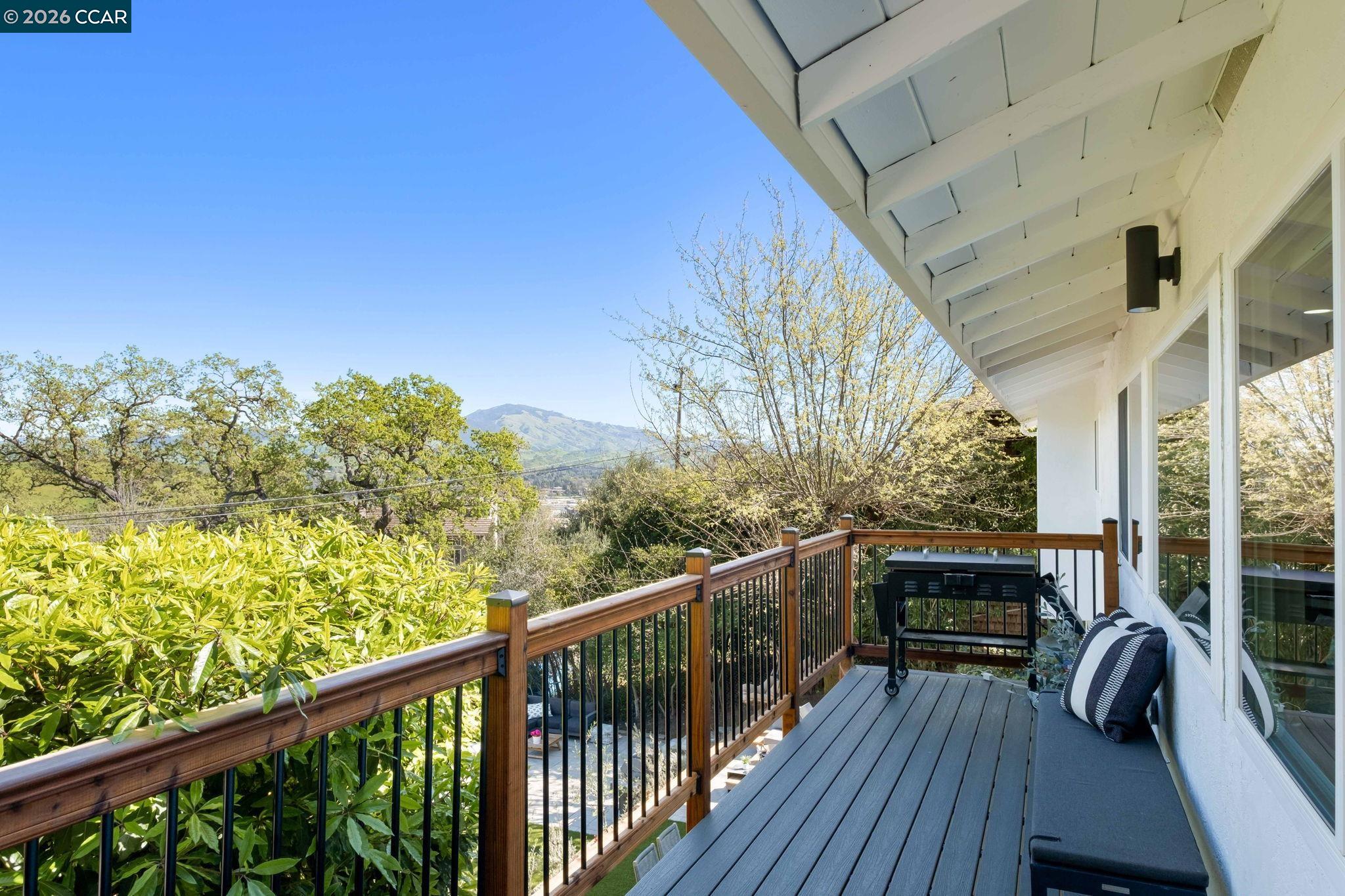 Detail Gallery Image 25 of 48 For 100 Hillcroft Way, Walnut Creek,  CA 94597 - 5 Beds | 4 Baths