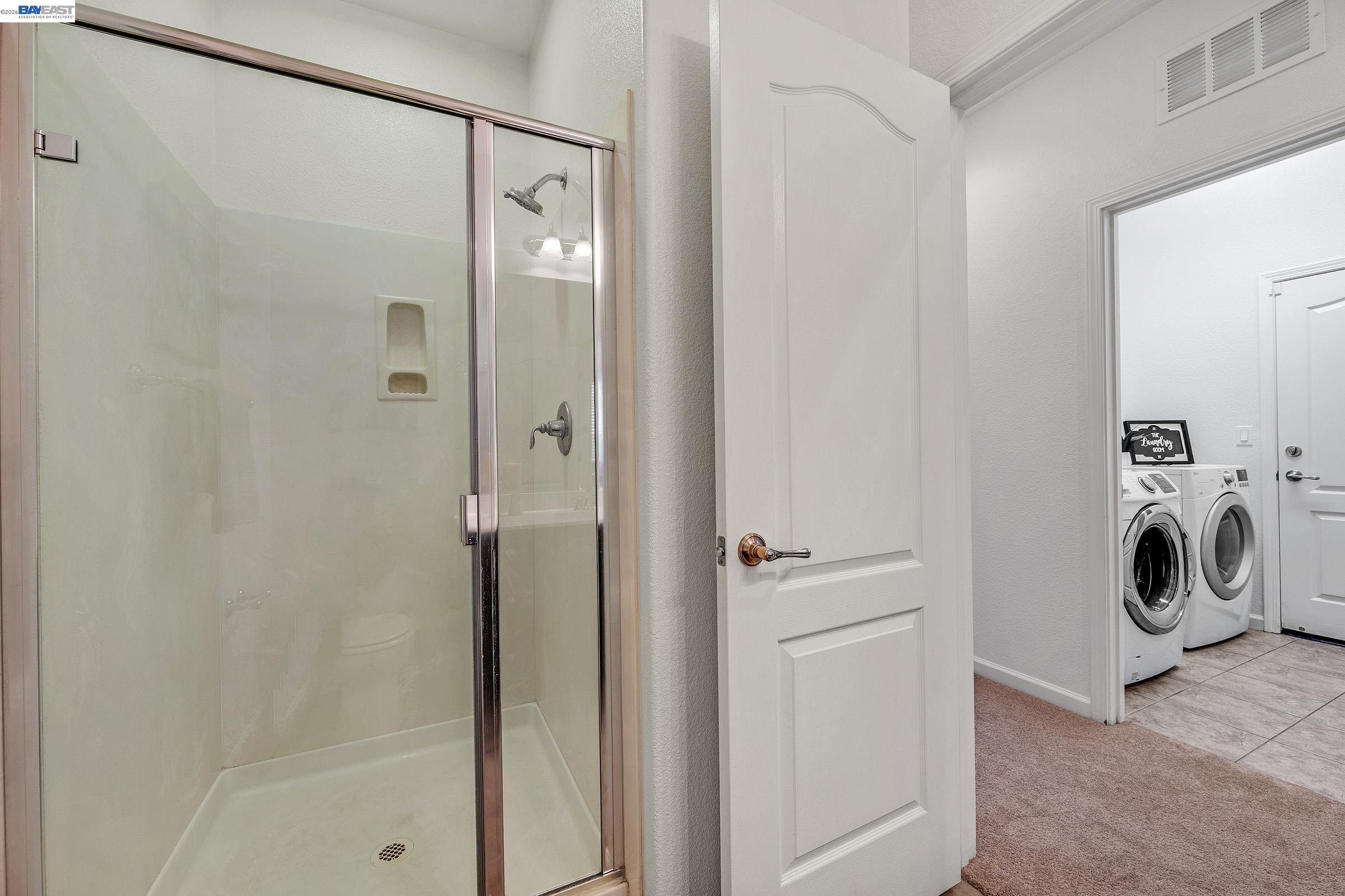 Detail Gallery Image 18 of 34 For 8219 Brookhaven Cir, Discovery Bay,  CA 94505 - 5 Beds | 3 Baths