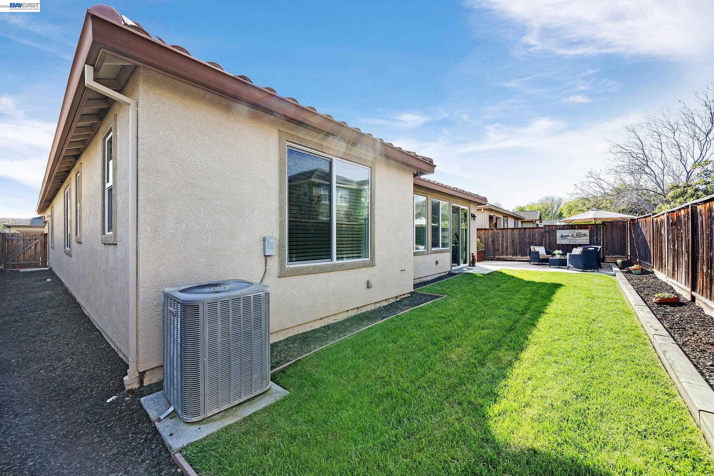 Detail Gallery Image 29 of 34 For 8219 Brookhaven Cir, Discovery Bay,  CA 94505 - 5 Beds | 3 Baths