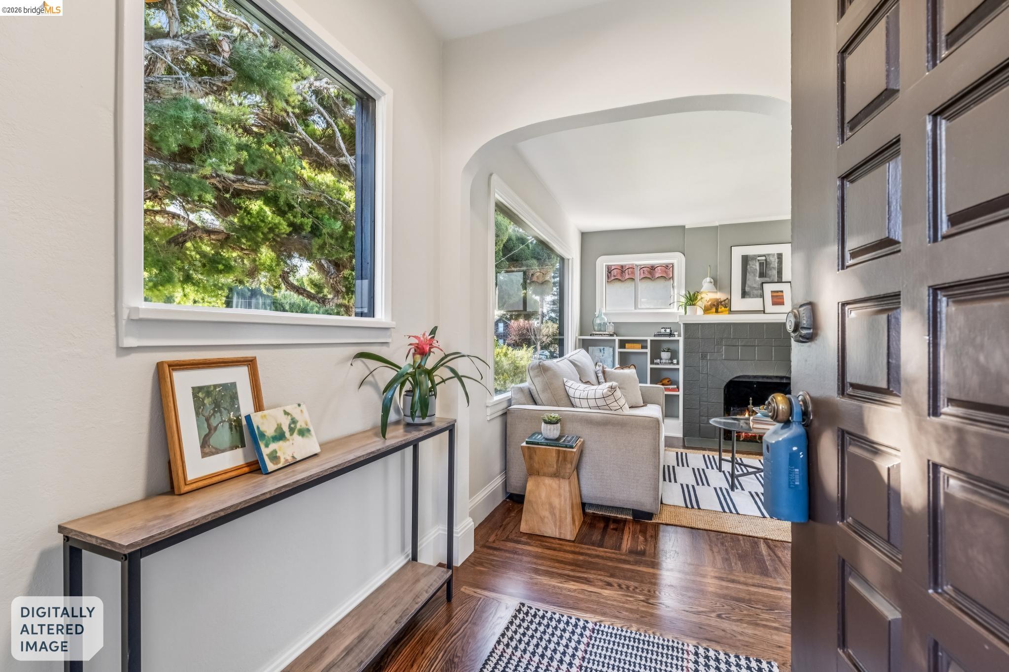 Detail Gallery Image 4 of 44 For 1120 Curtis St, Albany,  CA 94706 - 2 Beds | 2 Baths