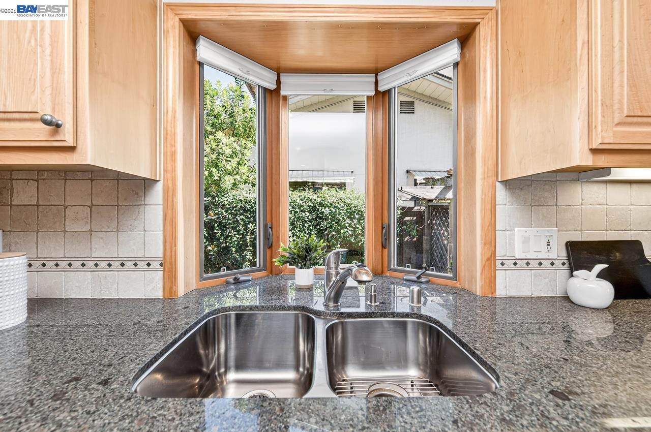 Detail Gallery Image 20 of 50 For 555 Ontario Dr, Livermore,  CA 94550 - 3 Beds | 2 Baths