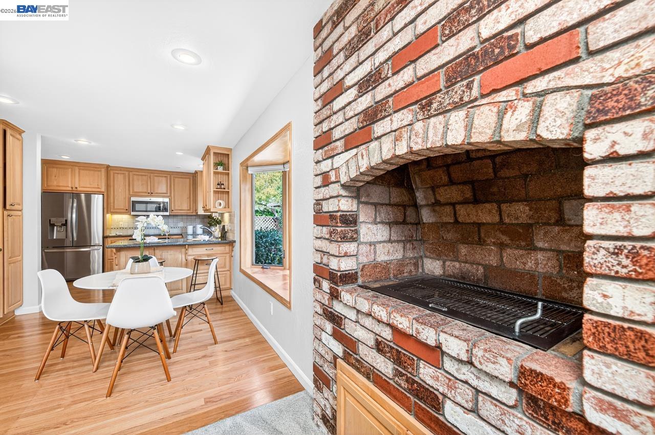 Detail Gallery Image 22 of 50 For 555 Ontario Dr, Livermore,  CA 94550 - 3 Beds | 2 Baths