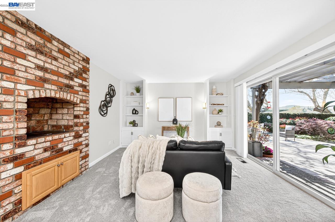 Detail Gallery Image 24 of 50 For 555 Ontario Dr, Livermore,  CA 94550 - 3 Beds | 2 Baths