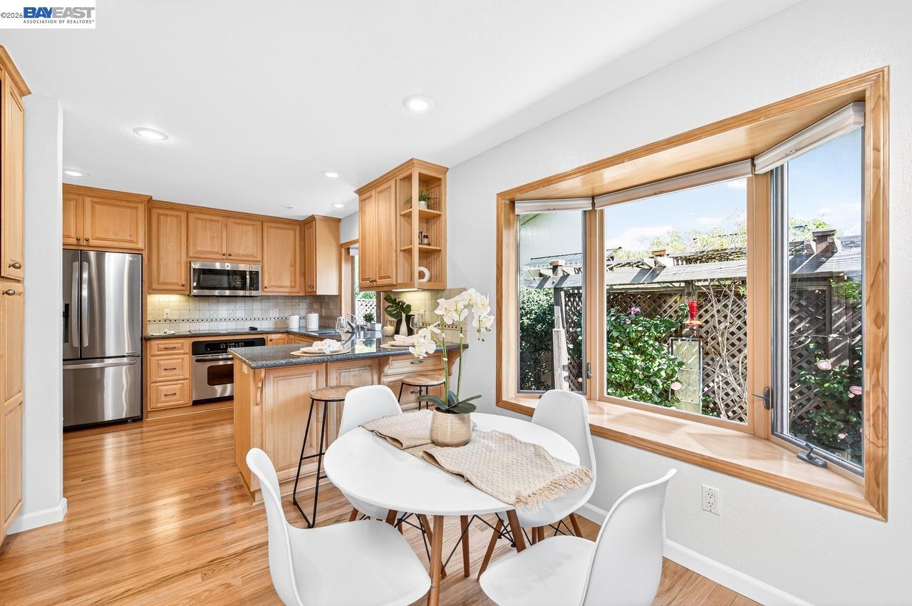 Detail Gallery Image 25 of 50 For 555 Ontario Dr, Livermore,  CA 94550 - 3 Beds | 2 Baths