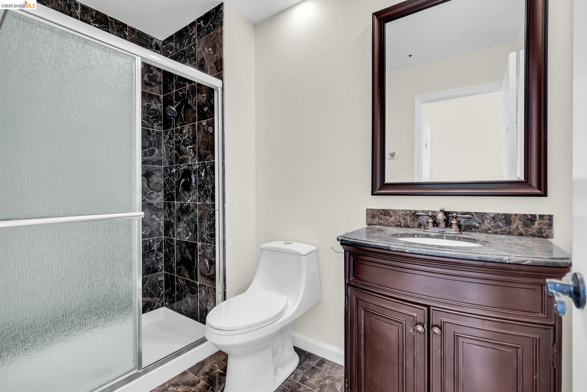 Detail Gallery Image 22 of 50 For 410 Highland Court, Concord,  CA 94521-9999 - 4 Beds | 3 Baths