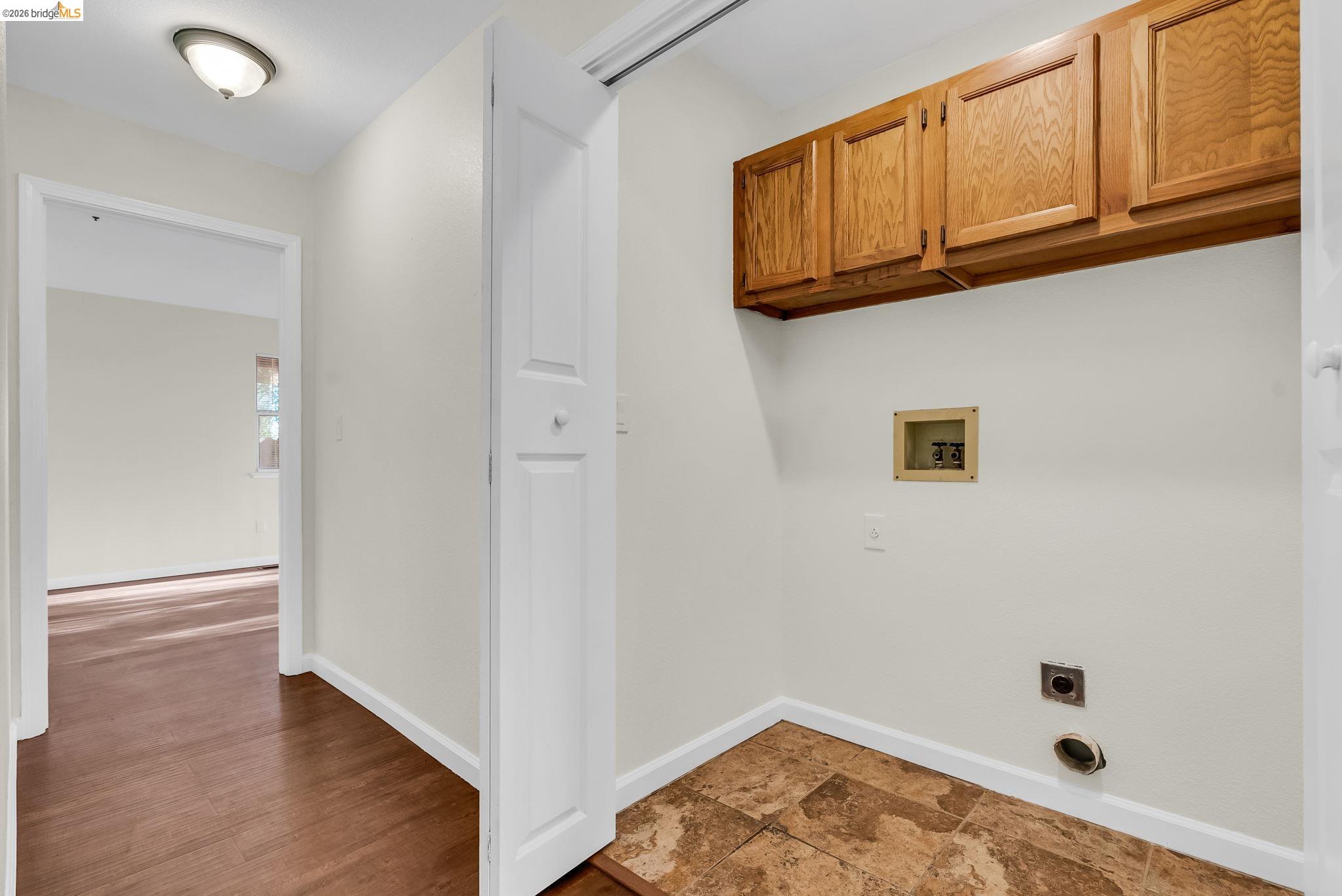 Detail Gallery Image 40 of 50 For 410 Highland Court, Concord,  CA 94521-9999 - 4 Beds | 3 Baths