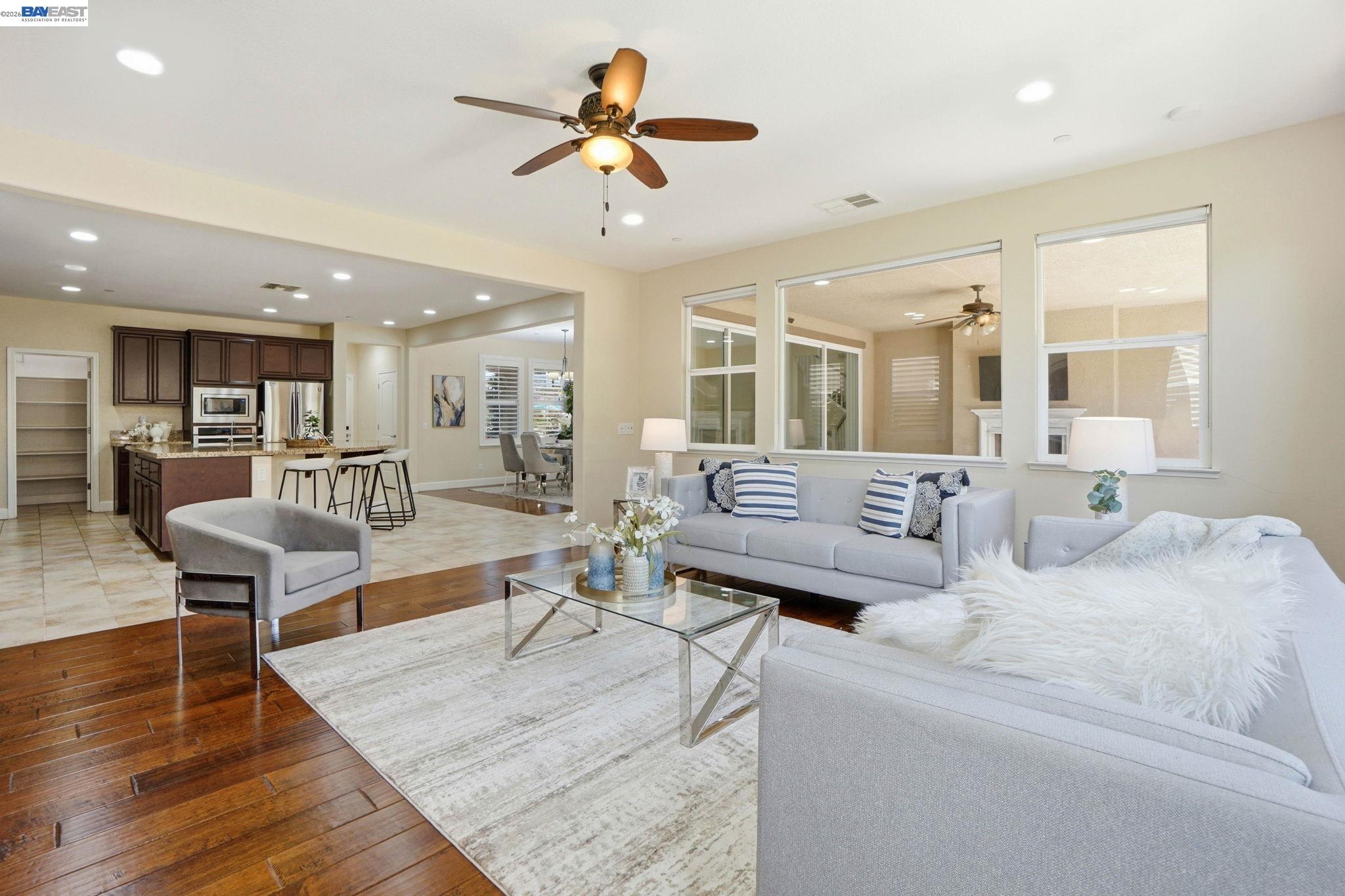 Detail Gallery Image 3 of 48 For 2610 Brookshire St, Brentwood,  CA 94513 - 4 Beds | 4/1 Baths