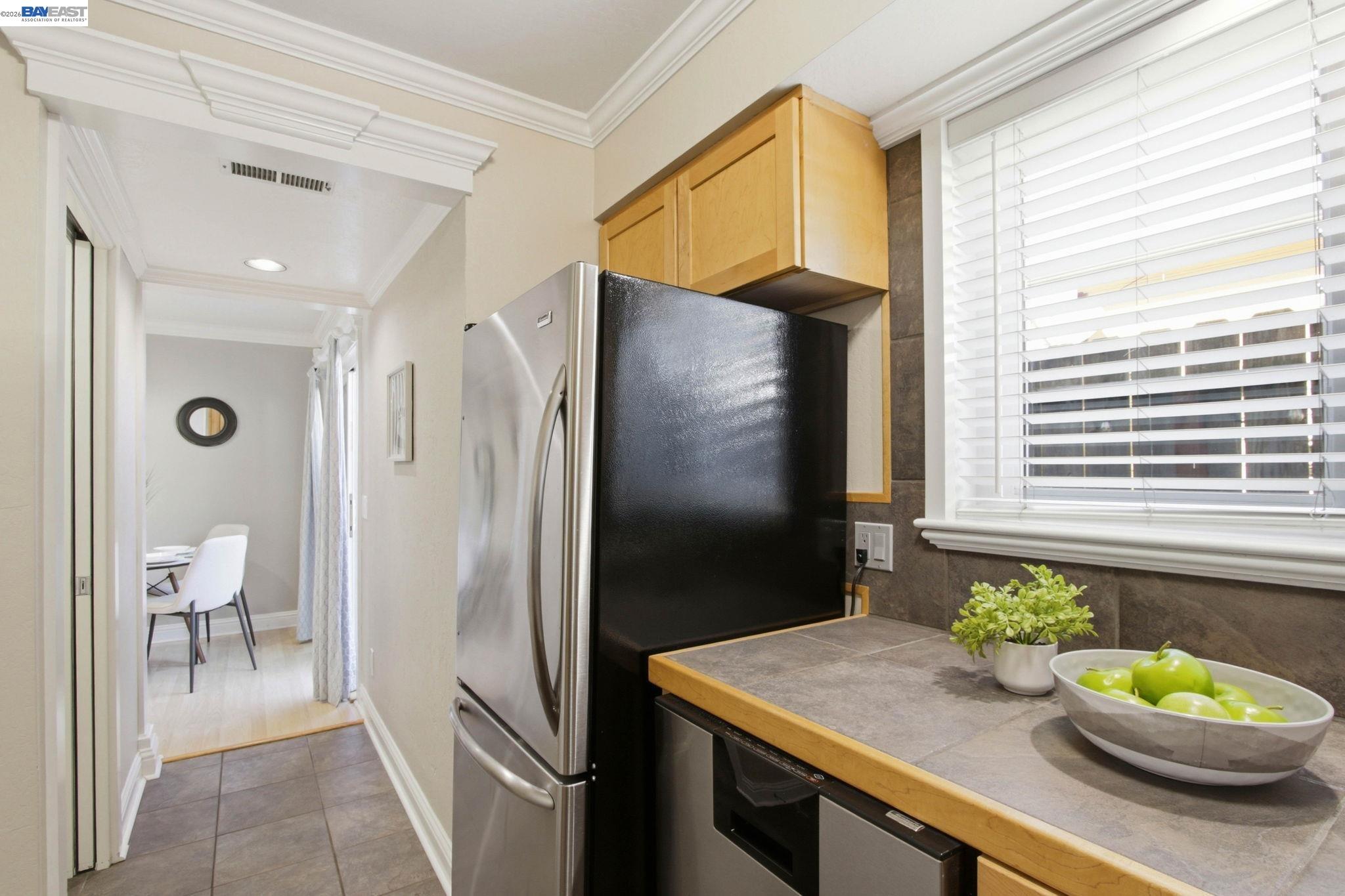 Detail Gallery Image 11 of 30 For 649 N 4th St, San Jose,  CA 95112 - 2 Beds | 2/1 Baths