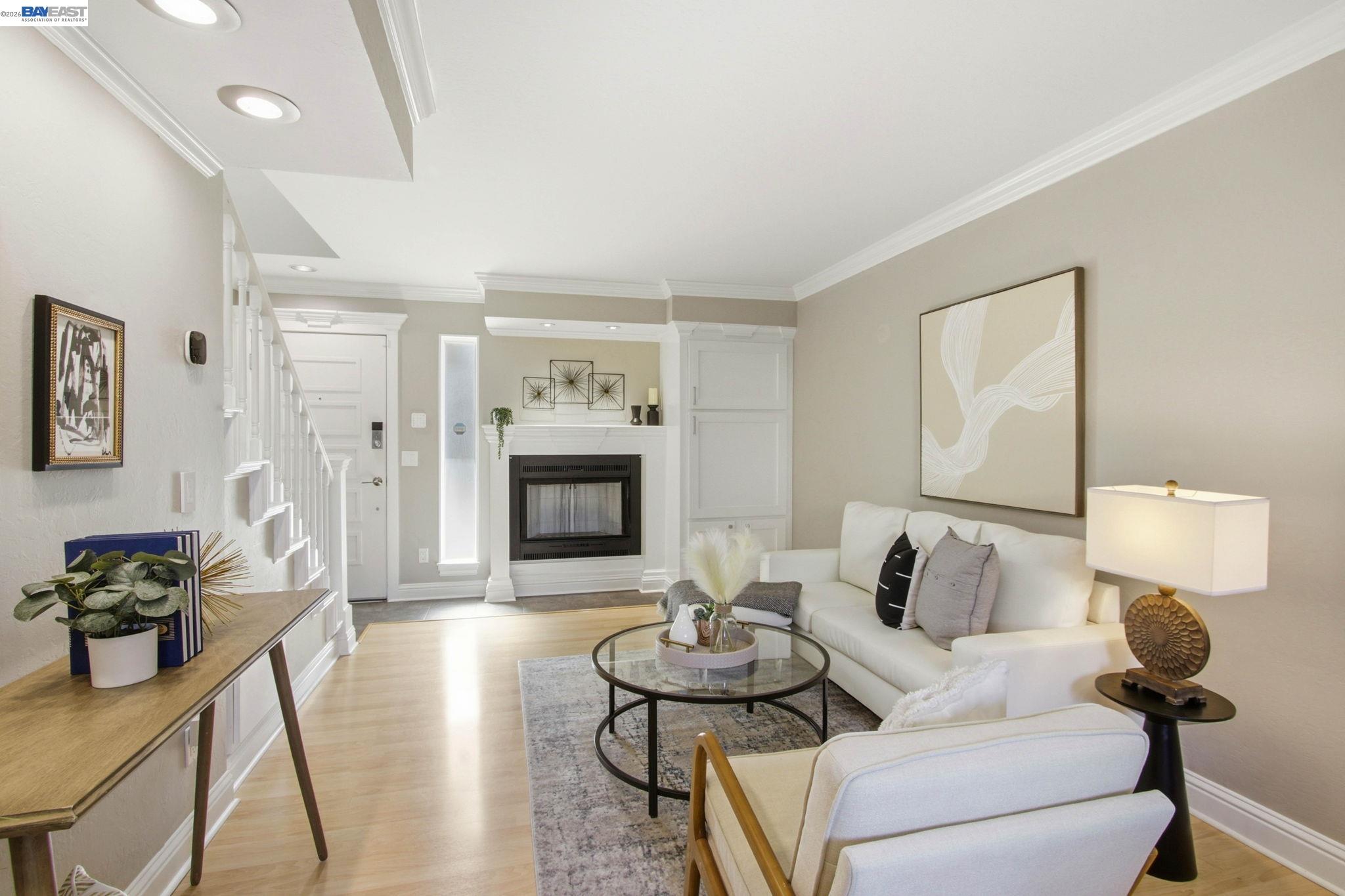 Detail Gallery Image 7 of 30 For 649 N 4th St, San Jose,  CA 95112 - 2 Beds | 2/1 Baths