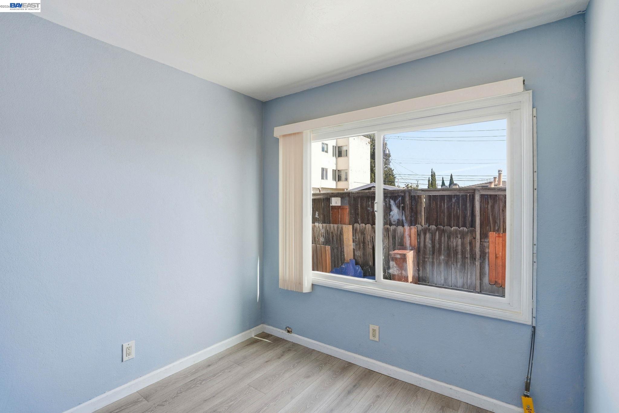 Detail Gallery Image 12 of 27 For 2740 73rd Ave, Oakland,  CA 94605 - – Beds | – Baths