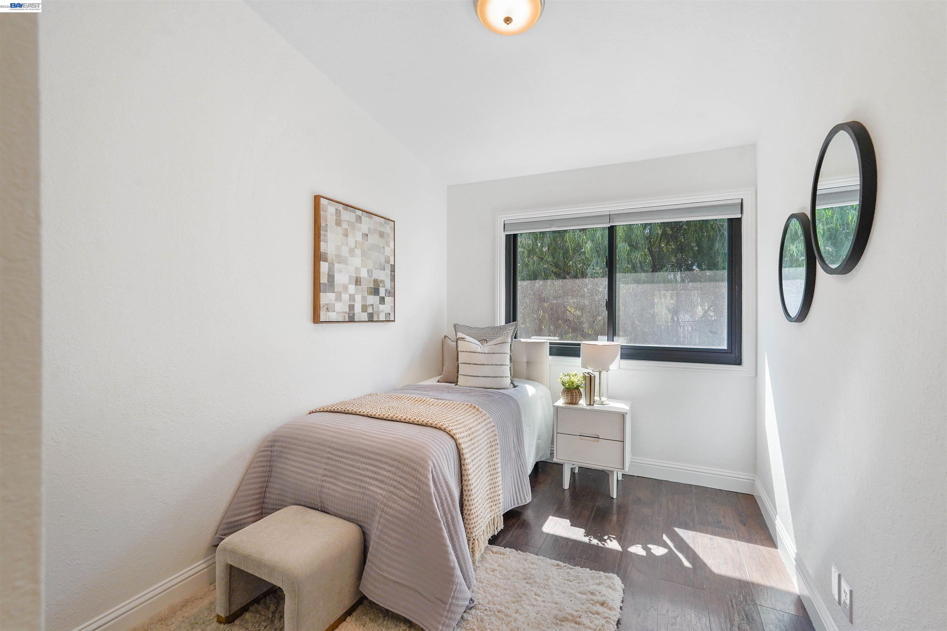 Detail Gallery Image 15 of 41 For 232 Race St, San Jose,  CA 95126 - 2 Beds | 2 Baths