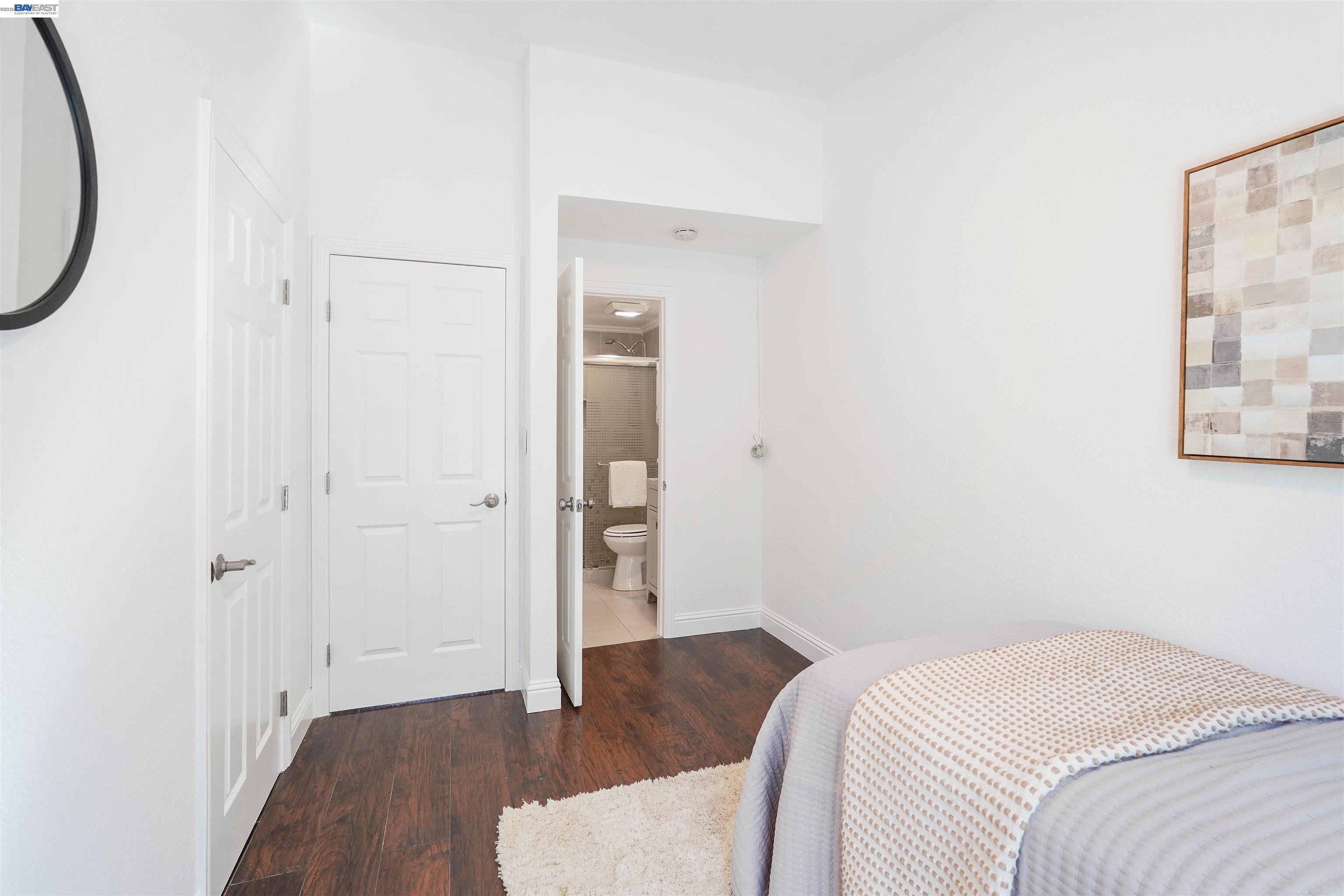 Detail Gallery Image 18 of 41 For 232 Race St, San Jose,  CA 95126 - 2 Beds | 2 Baths