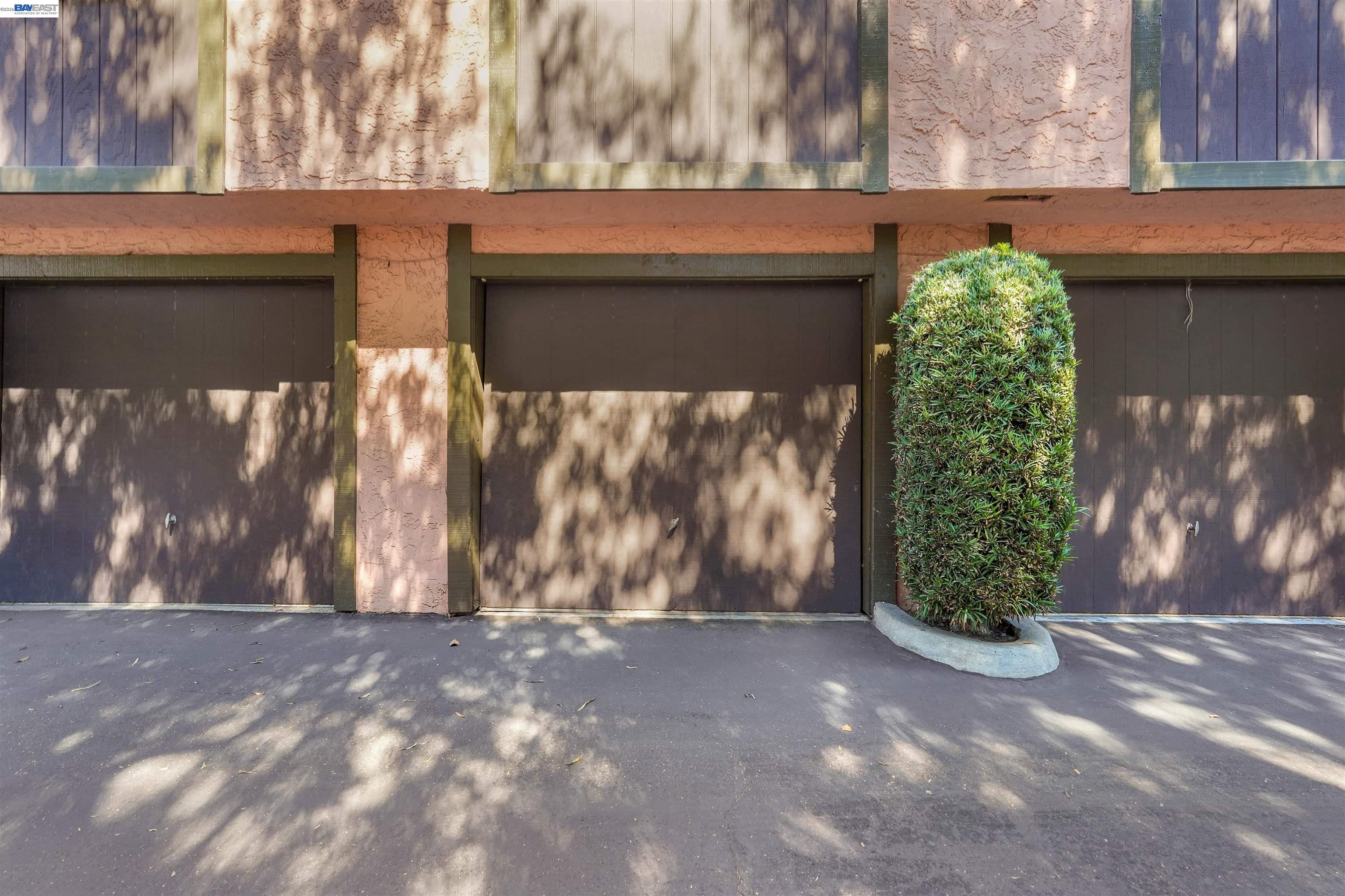 Detail Gallery Image 37 of 41 For 232 Race St, San Jose,  CA 95126 - 2 Beds | 2 Baths