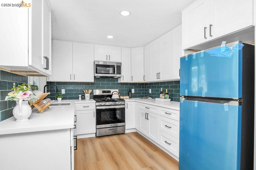 Detail Gallery Image 7 of 16 For 1012 Pine St, Vallejo,  CA 94590 - 2 Beds | 1 Baths