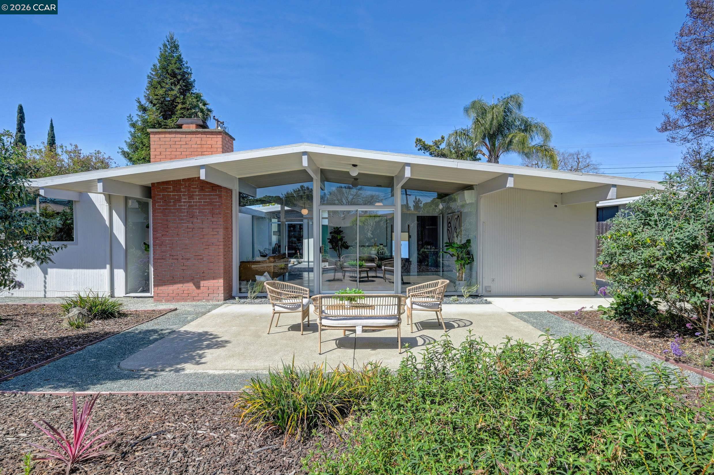 Detail Gallery Image 35 of 45 For 4024 Salem St, Concord,  CA 94521 - 4 Beds | 2 Baths