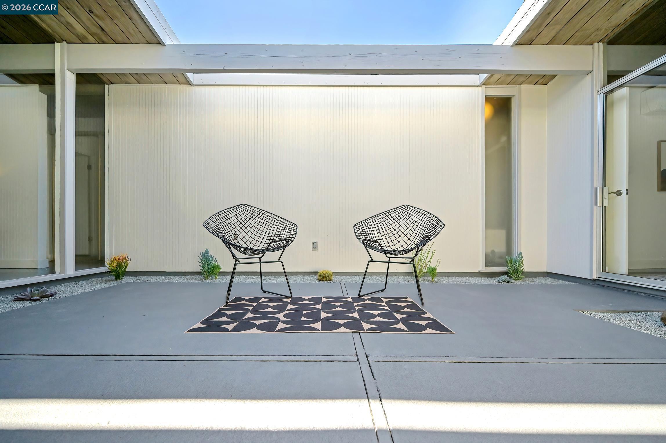 Detail Gallery Image 9 of 45 For 4024 Salem St, Concord,  CA 94521 - 4 Beds | 2 Baths