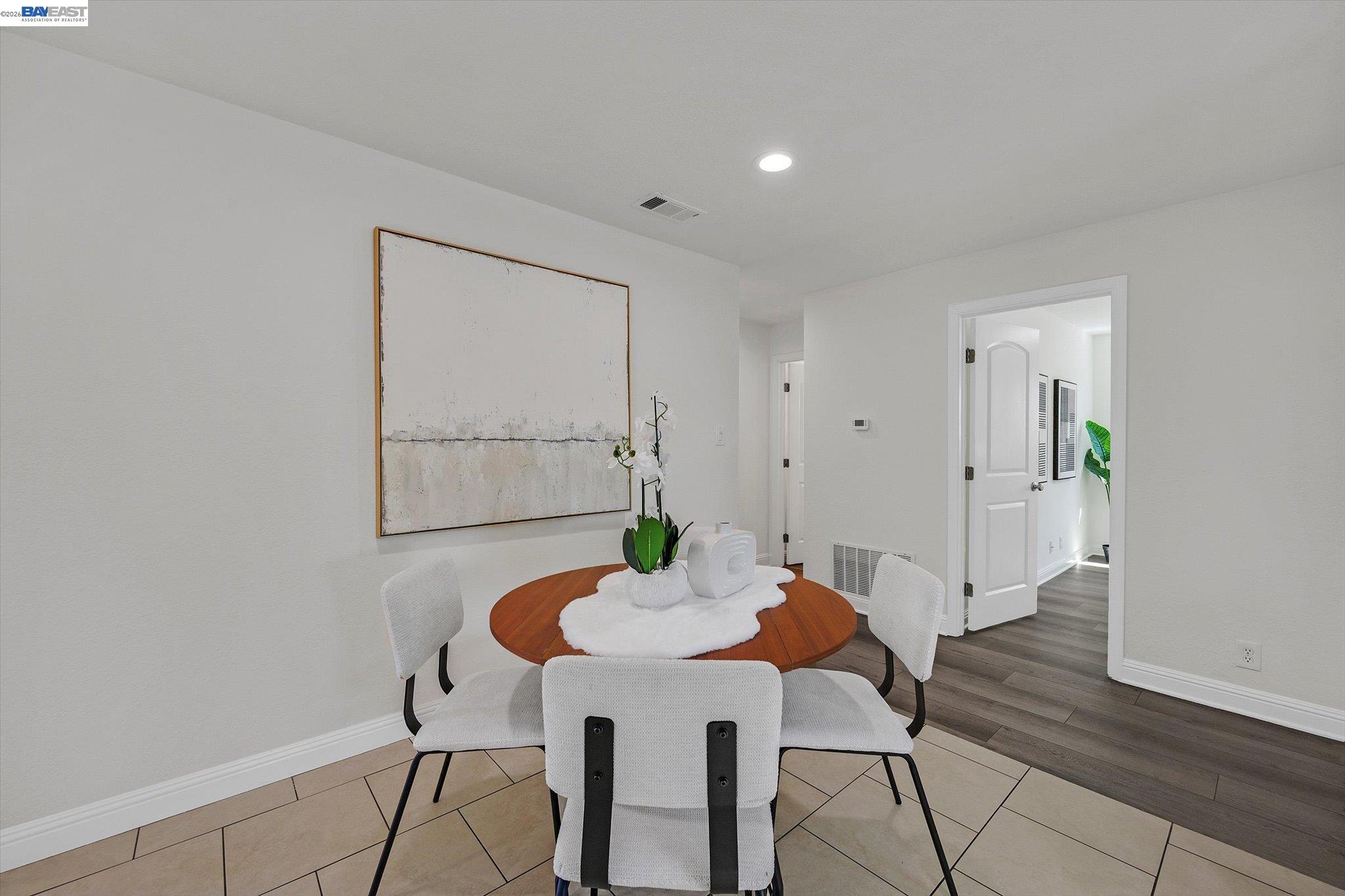 Detail Gallery Image 9 of 32 For 5471 Tyler Pl, Fremont,  CA 94538 - 4 Beds | 2 Baths