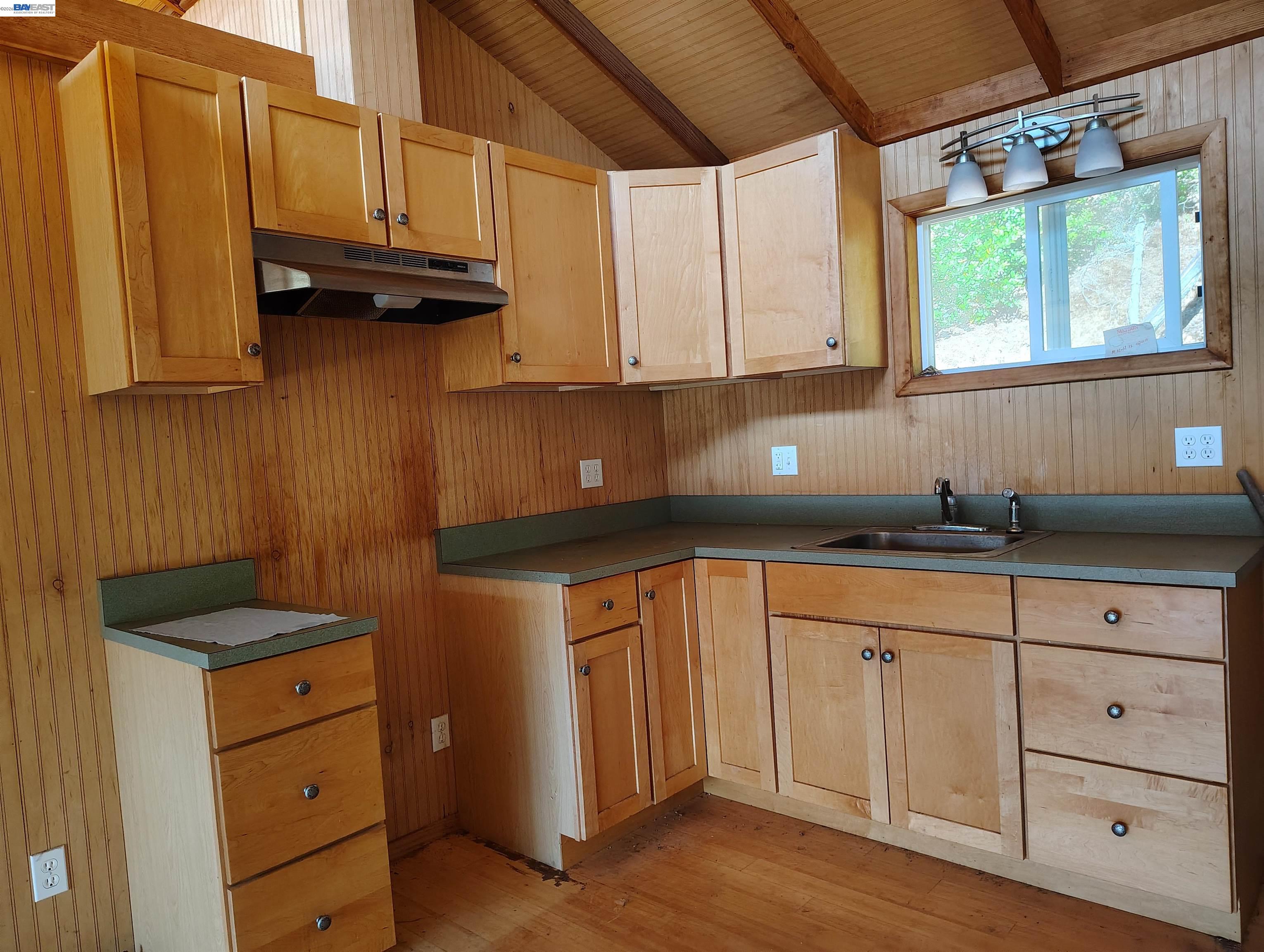 Detail Gallery Image 9 of 18 For 8990 Signal Ridge Rd, Philo,  CA 95466 - 0 Beds | 1 Baths