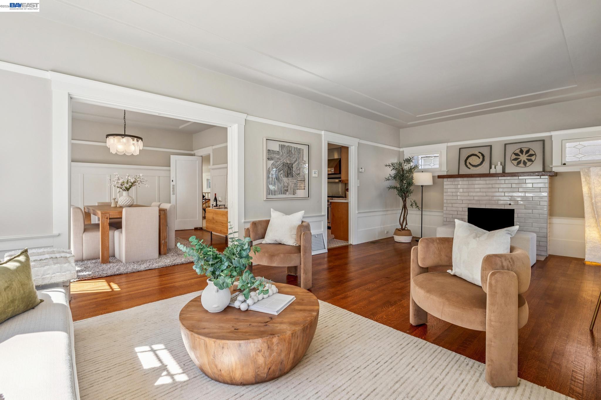 Detail Gallery Image 11 of 56 For 3226 Fairview Ave, Alameda,  CA 94501 - 3 Beds | 2/1 Baths