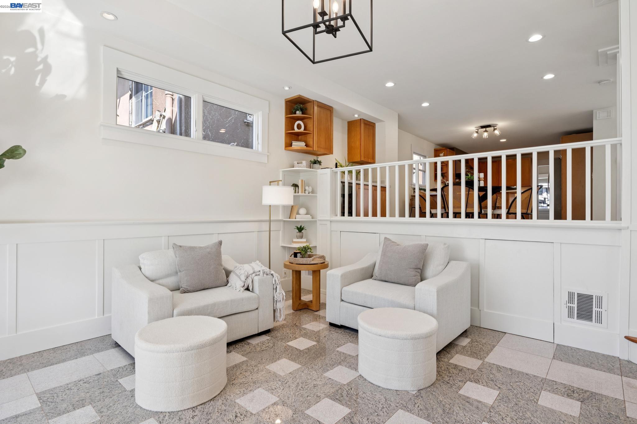 Detail Gallery Image 30 of 56 For 3226 Fairview Ave, Alameda,  CA 94501 - 3 Beds | 2/1 Baths