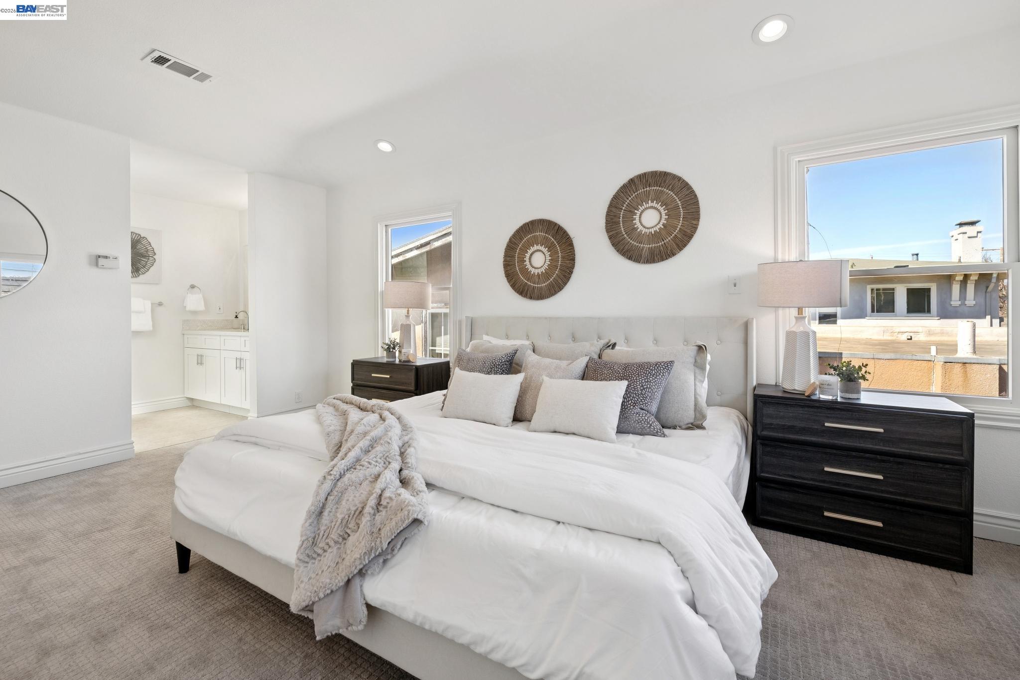 Detail Gallery Image 36 of 56 For 3226 Fairview Ave, Alameda,  CA 94501 - 3 Beds | 2/1 Baths