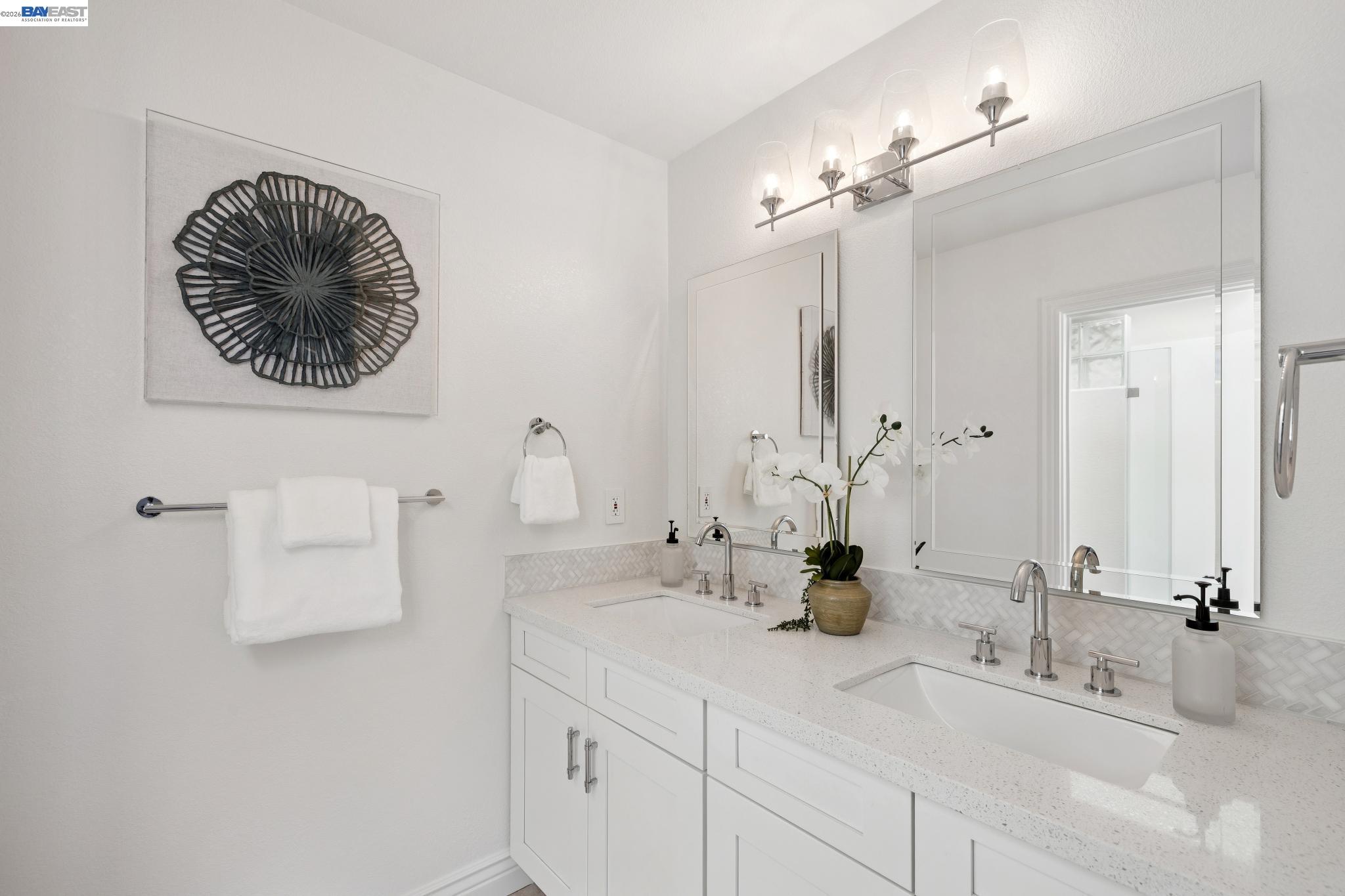 Detail Gallery Image 37 of 56 For 3226 Fairview Ave, Alameda,  CA 94501 - 3 Beds | 2/1 Baths