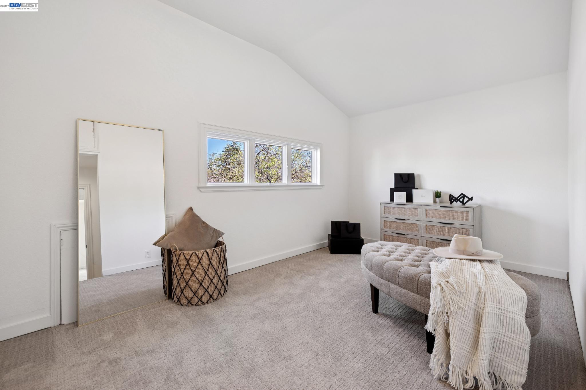 Detail Gallery Image 38 of 56 For 3226 Fairview Ave, Alameda,  CA 94501 - 3 Beds | 2/1 Baths