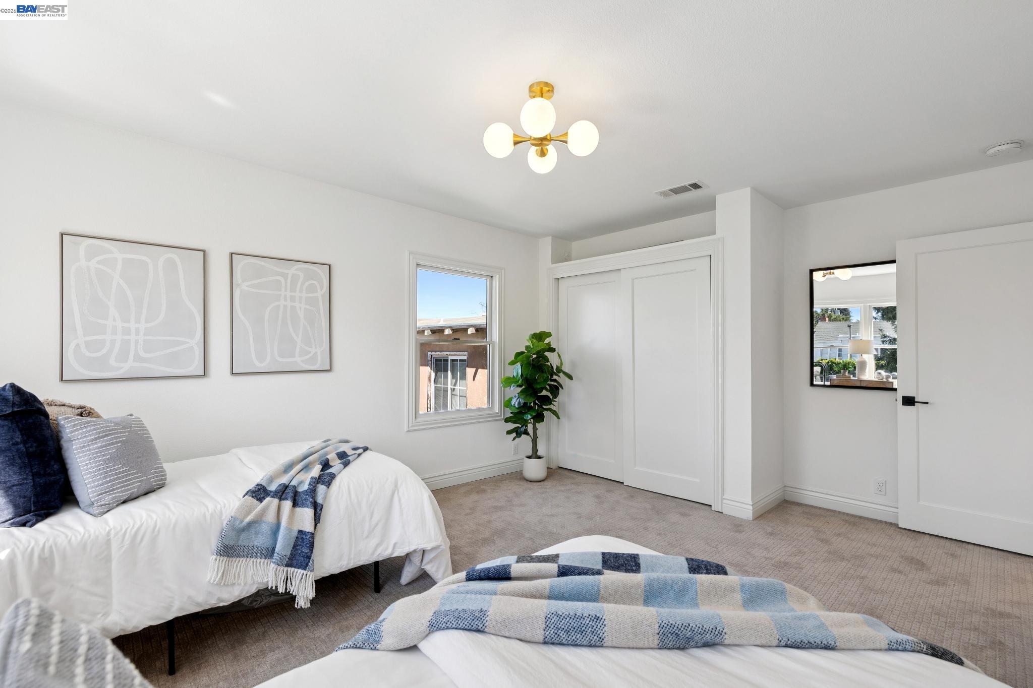 Detail Gallery Image 45 of 56 For 3226 Fairview Ave, Alameda,  CA 94501 - 3 Beds | 2/1 Baths