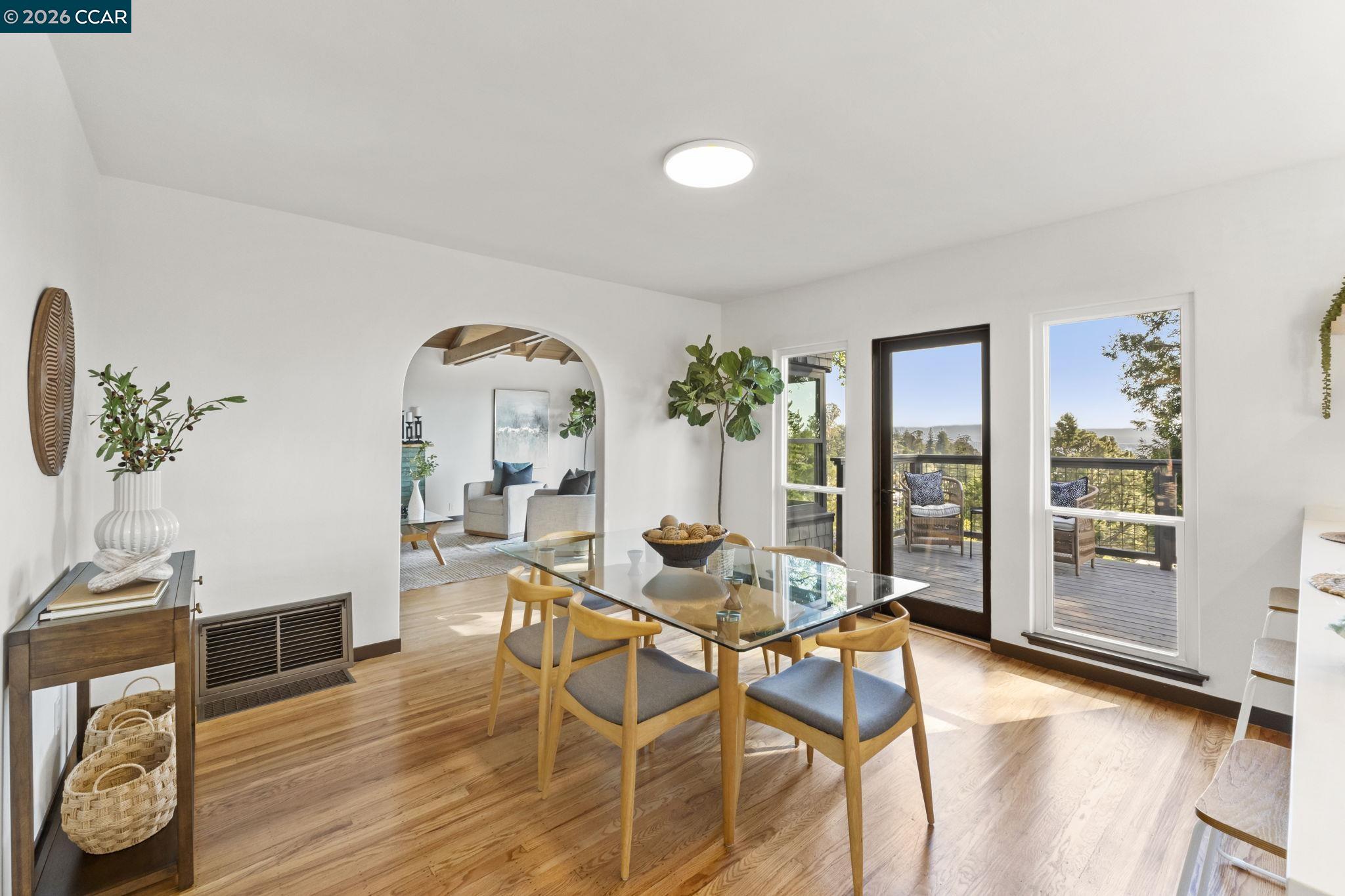 Detail Gallery Image 23 of 57 For 1160 Miller, Berkeley,  CA 94708 - 4 Beds | 3 Baths