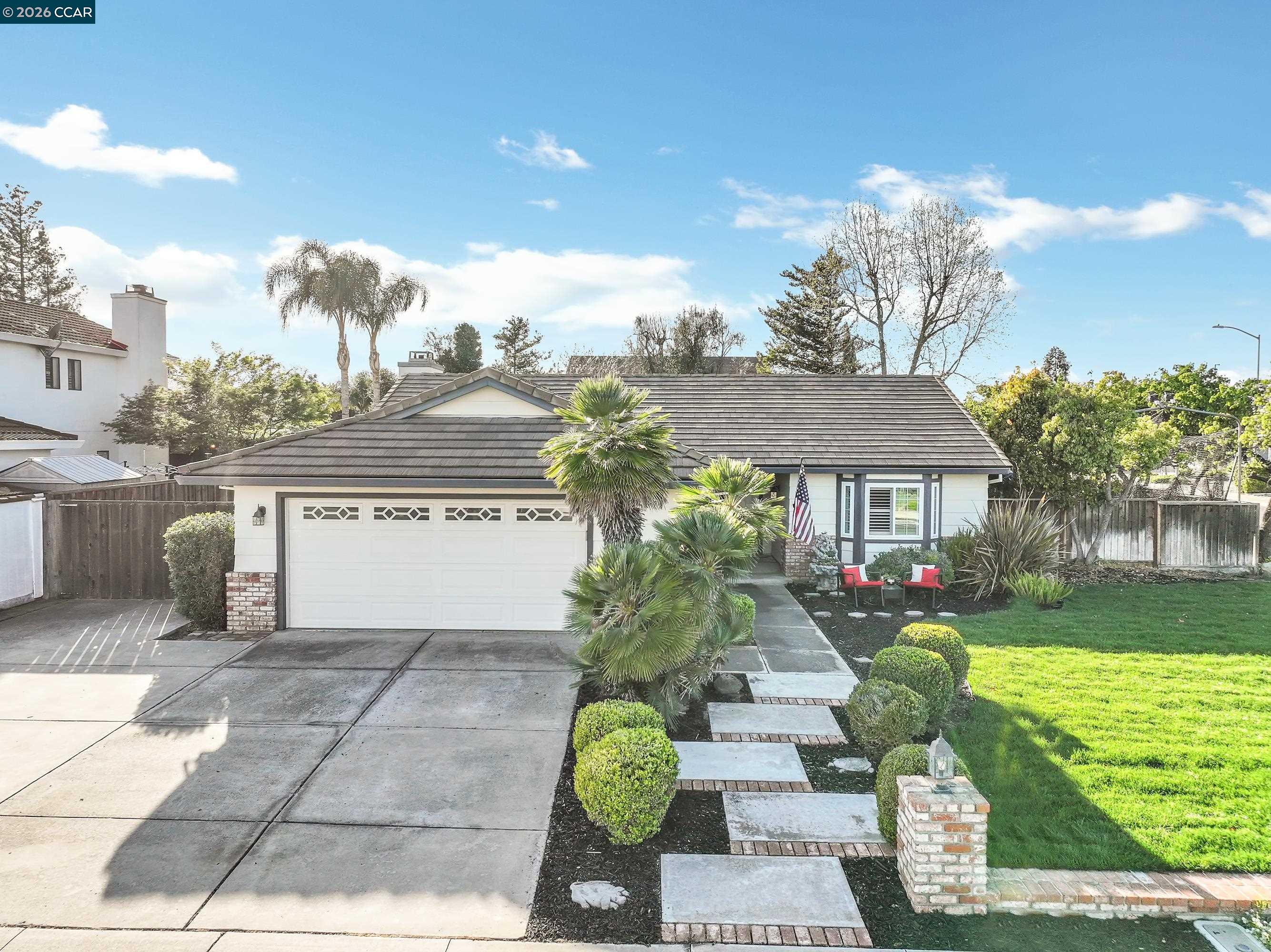 Detail Gallery Image 5 of 38 For 641 Woodbury Pl, Oakley,  CA 94561 - 4 Beds | 2 Baths