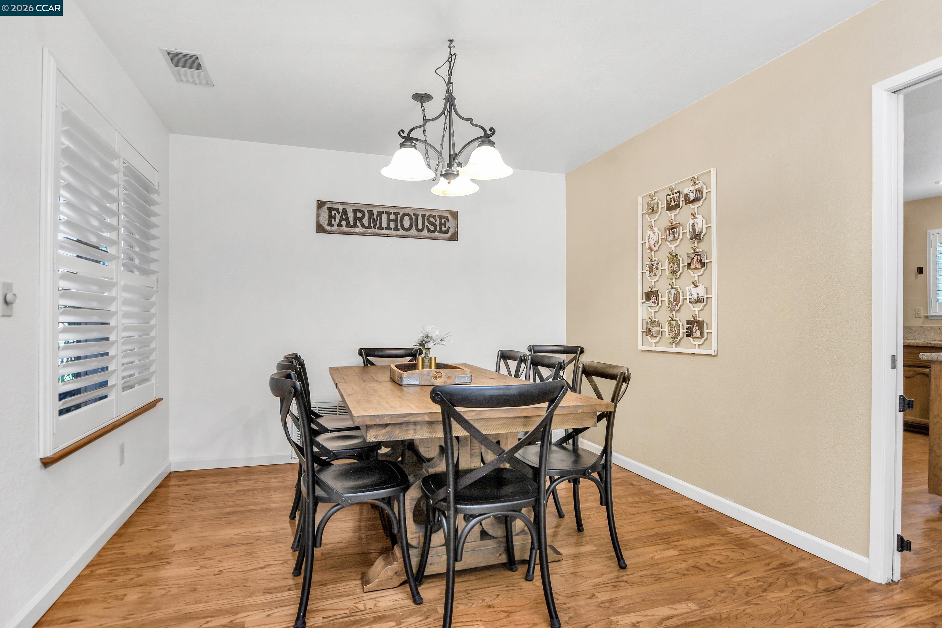 Detail Gallery Image 10 of 38 For 641 Woodbury Pl, Oakley,  CA 94561 - 4 Beds | 2 Baths