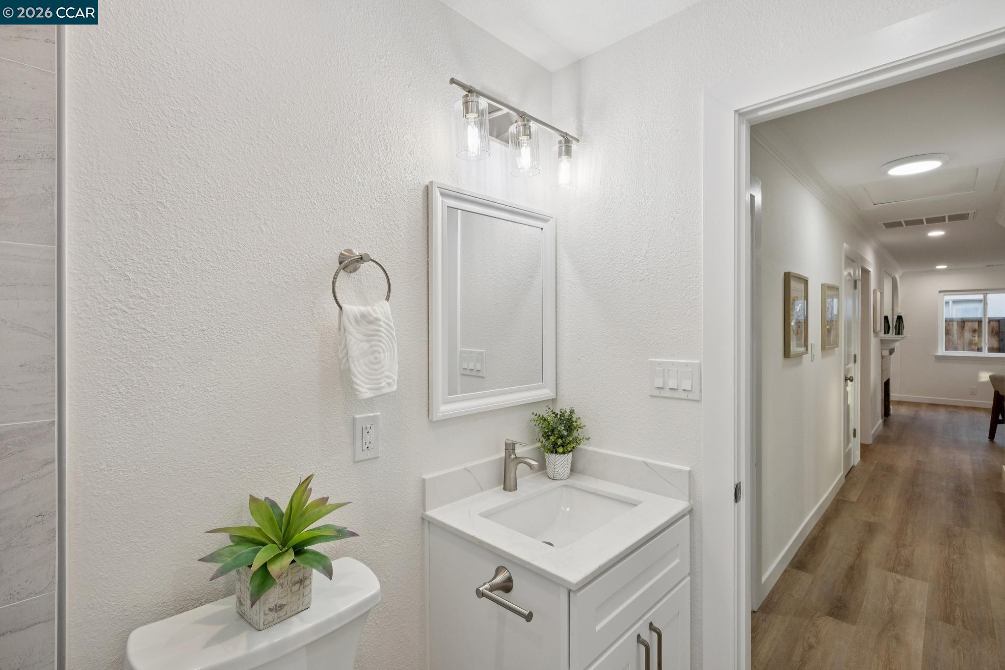 Detail Gallery Image 19 of 29 For 4508 Stevenson Blvd, Fremont,  CA 94538 - 3 Beds | 2/1 Baths
