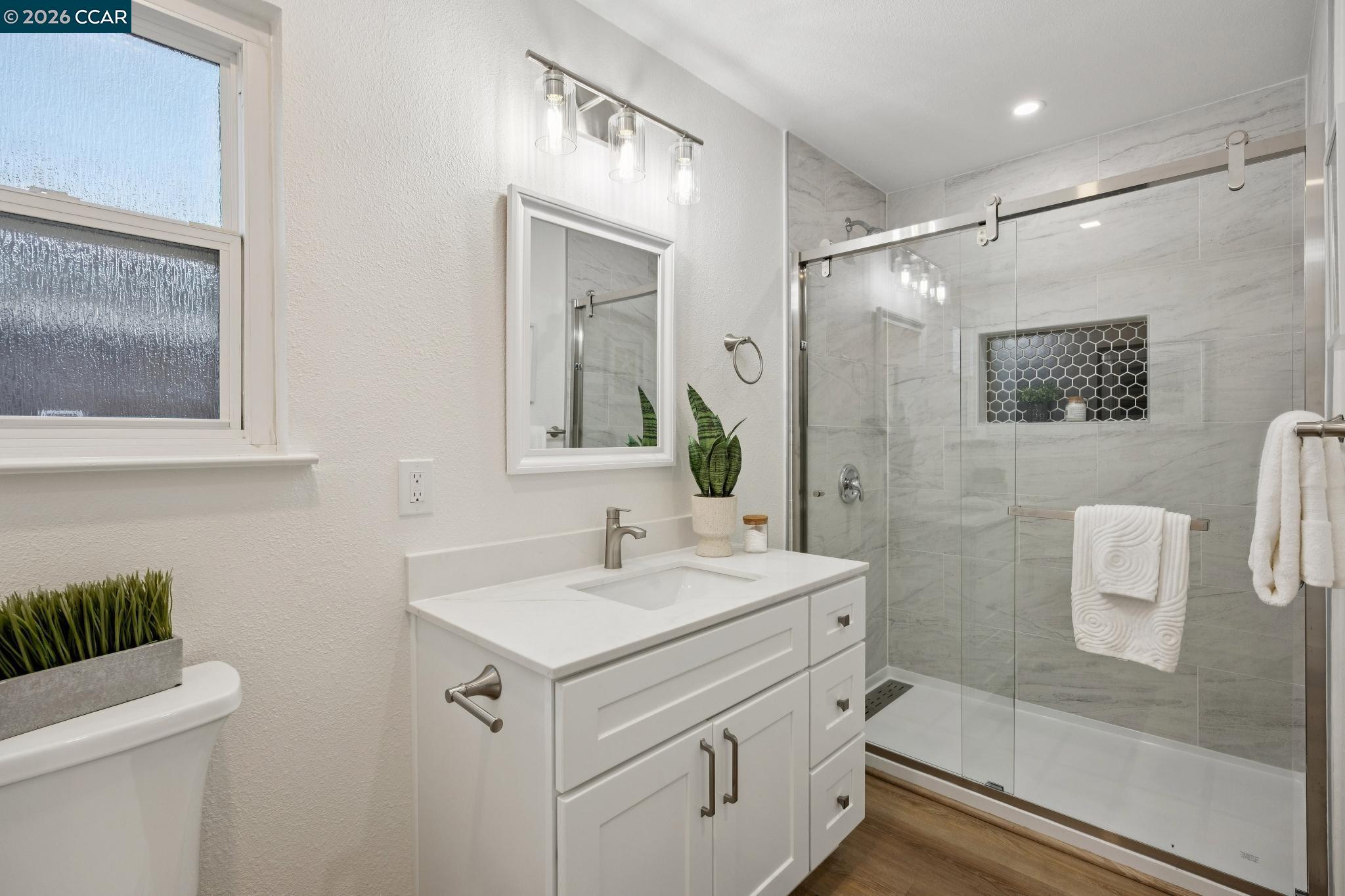Detail Gallery Image 21 of 29 For 4508 Stevenson Blvd, Fremont,  CA 94538 - 3 Beds | 2/1 Baths
