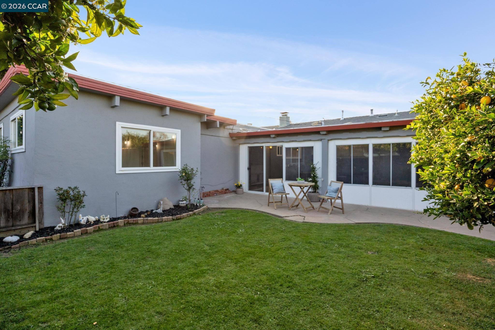 Detail Gallery Image 28 of 29 For 4508 Stevenson Blvd, Fremont,  CA 94538 - 3 Beds | 2/1 Baths