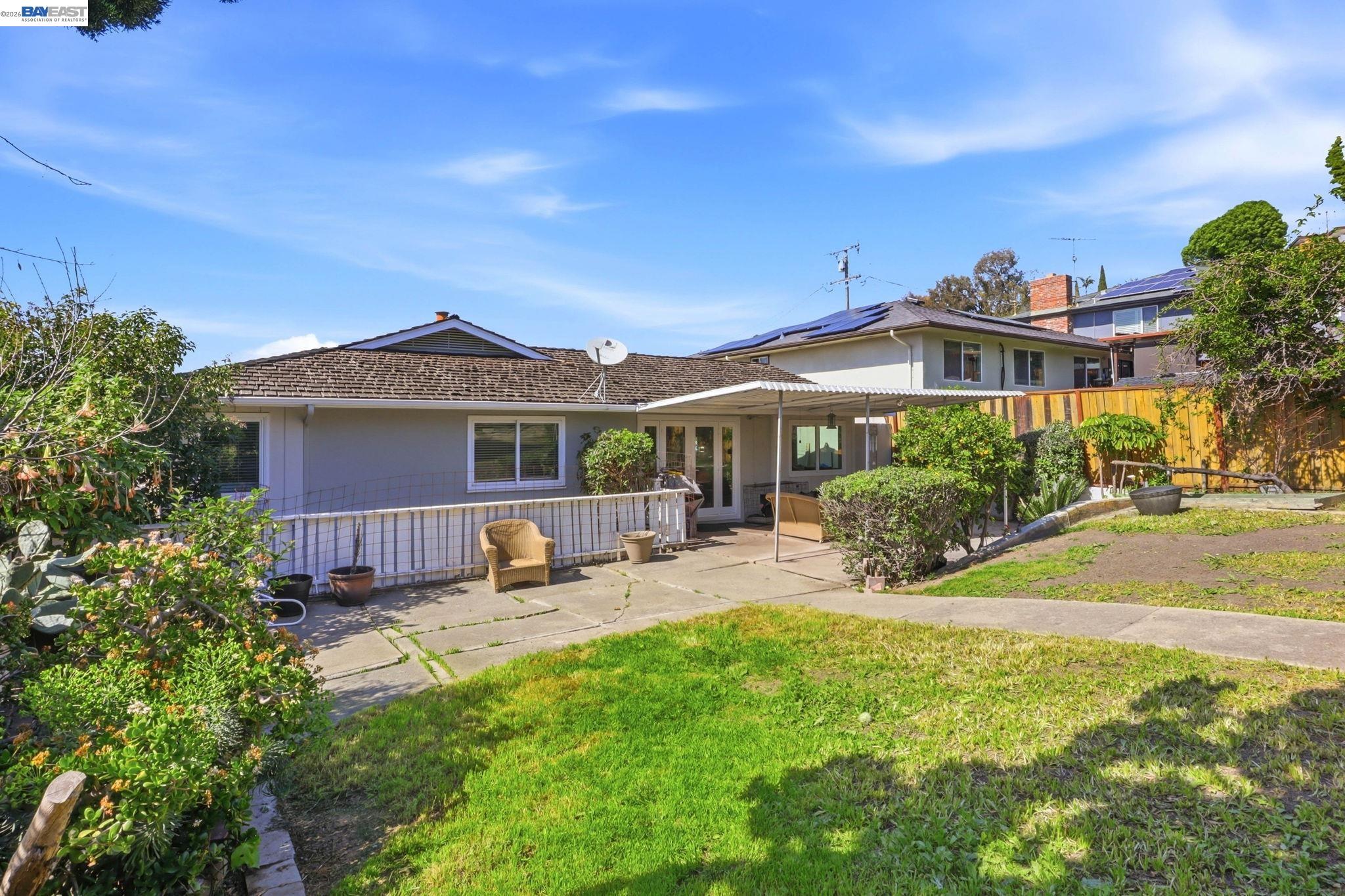 Detail Gallery Image 34 of 38 For 1233 Benedict Ct, San Leandro,  CA 94577 - 3 Beds | 2 Baths