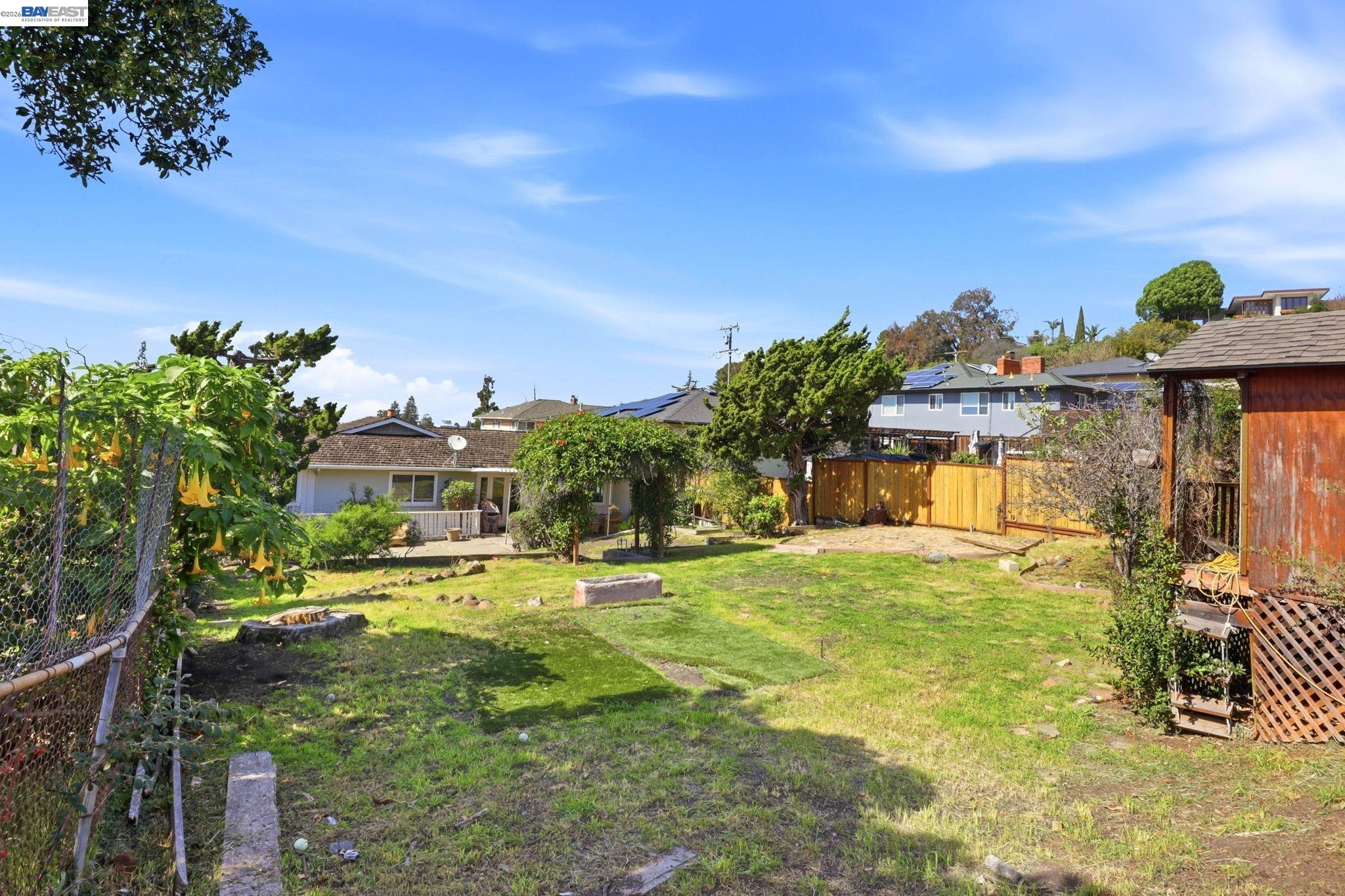 Detail Gallery Image 37 of 37 For 1233 Benedict Ct, San Leandro,  CA 94577 - 3 Beds | 2 Baths