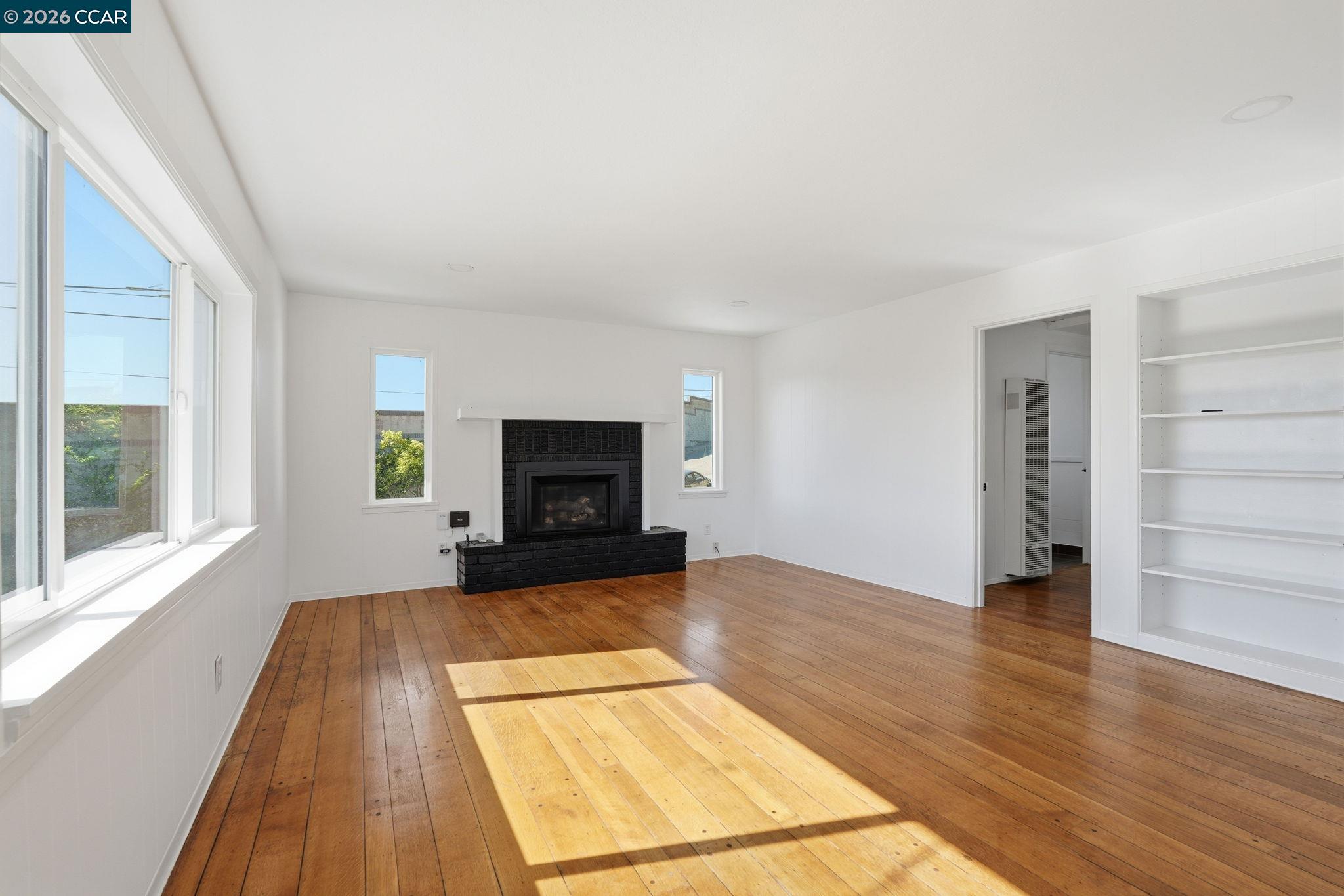 Detail Gallery Image 15 of 55 For 1532 Mariposa St, Richmond,  CA 94804 - – Beds | – Baths